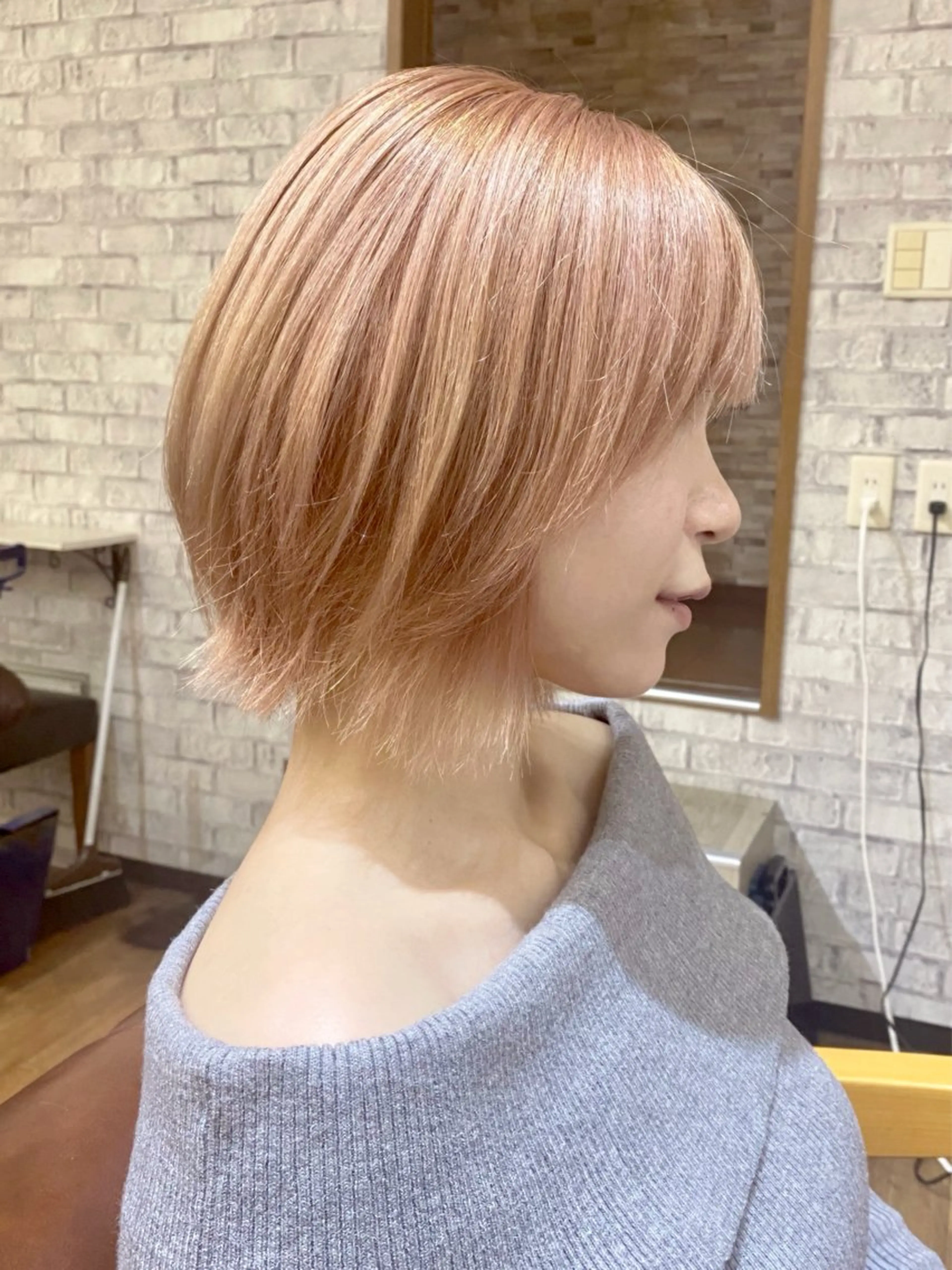 《minimo限定》ダブルカラー(ケアブリーチ込)➕カット➕超音波トリートメント(メンズご利用可◎)の写真