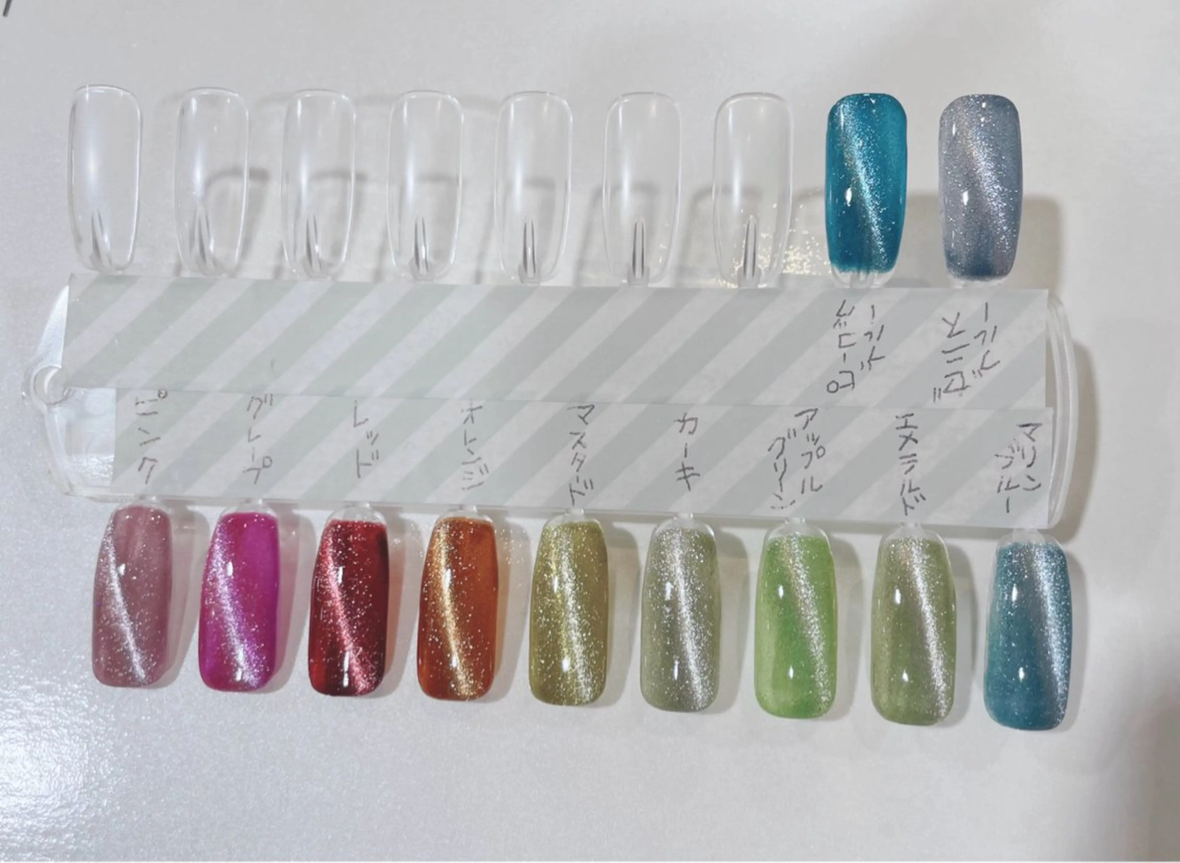 ネイル マグネットネイル マグネットワンカラー ワンカラーネイル ハンドネイル jujur HARUKA🌸のネイルデザイン