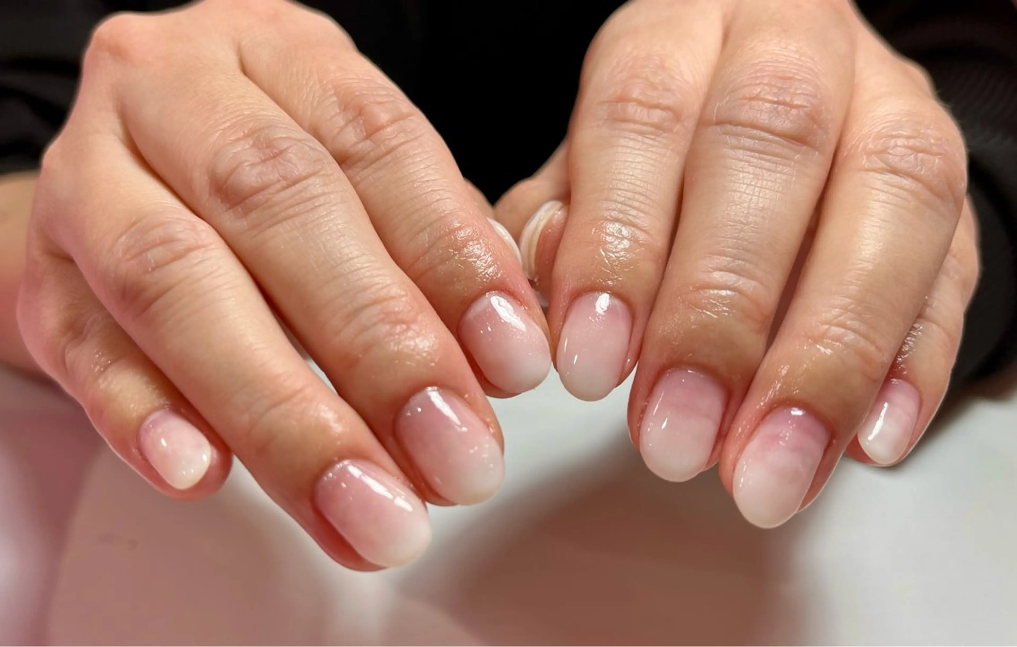 ネイル WHITE NAIL新潟店所属・koizumi risaのネイルデザイン