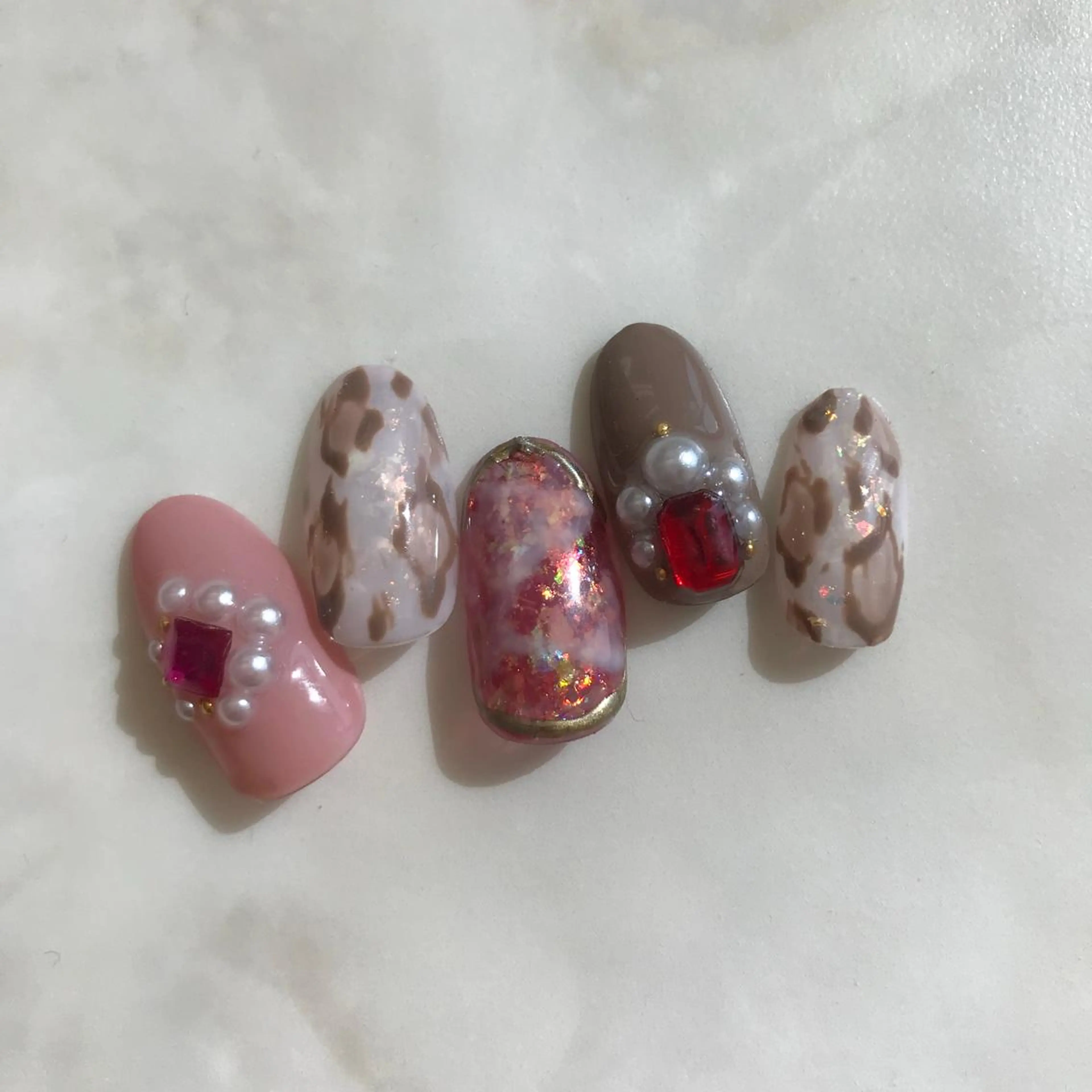 ネイル アニマル柄 ハンドネイル 五十嵐 美智のネイルデザイン