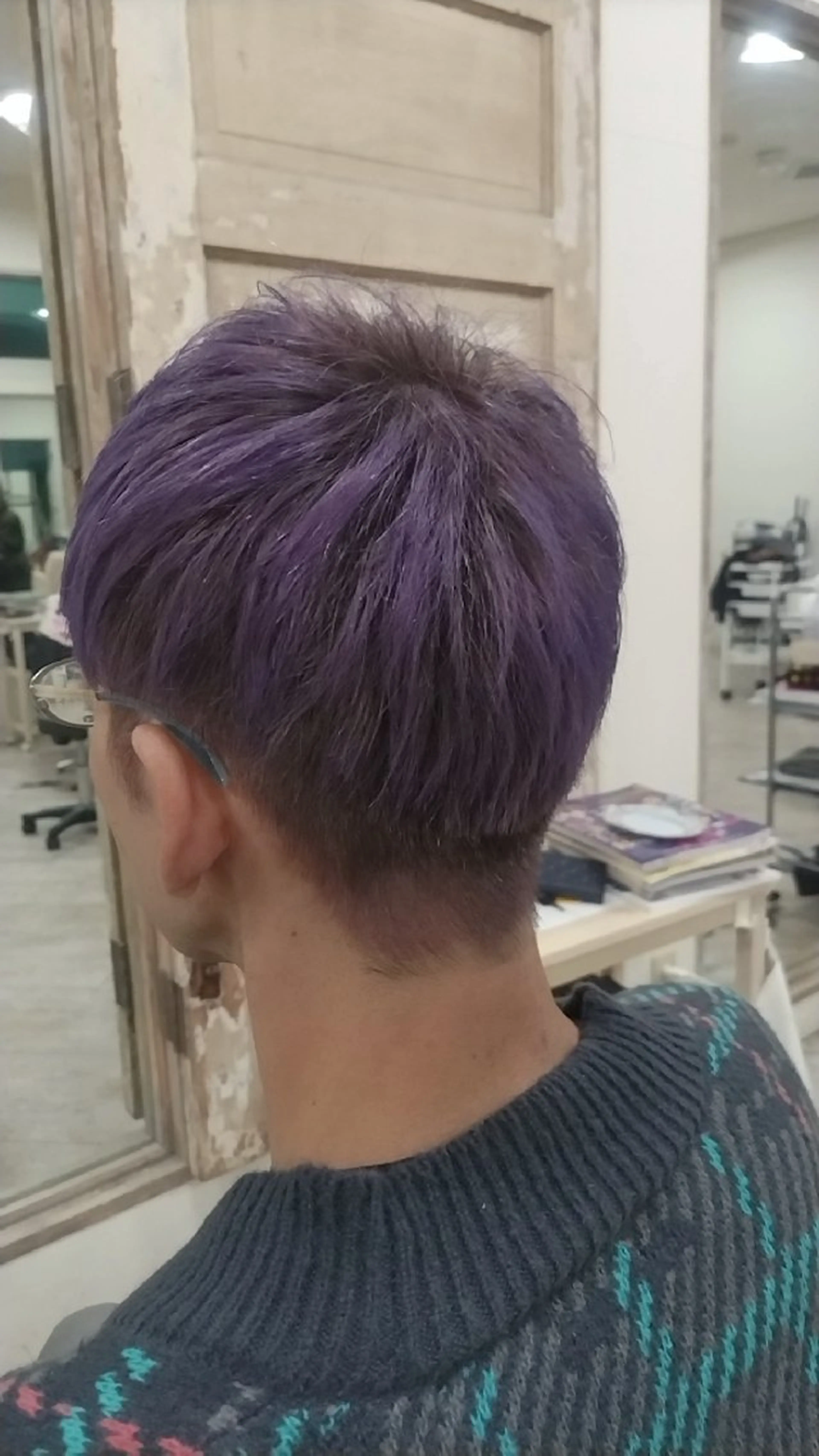 ショート メンズ カラー ラベンダーカラー カット ヘアカラー メリー所属・磯崎 美幸のヘアスタイル