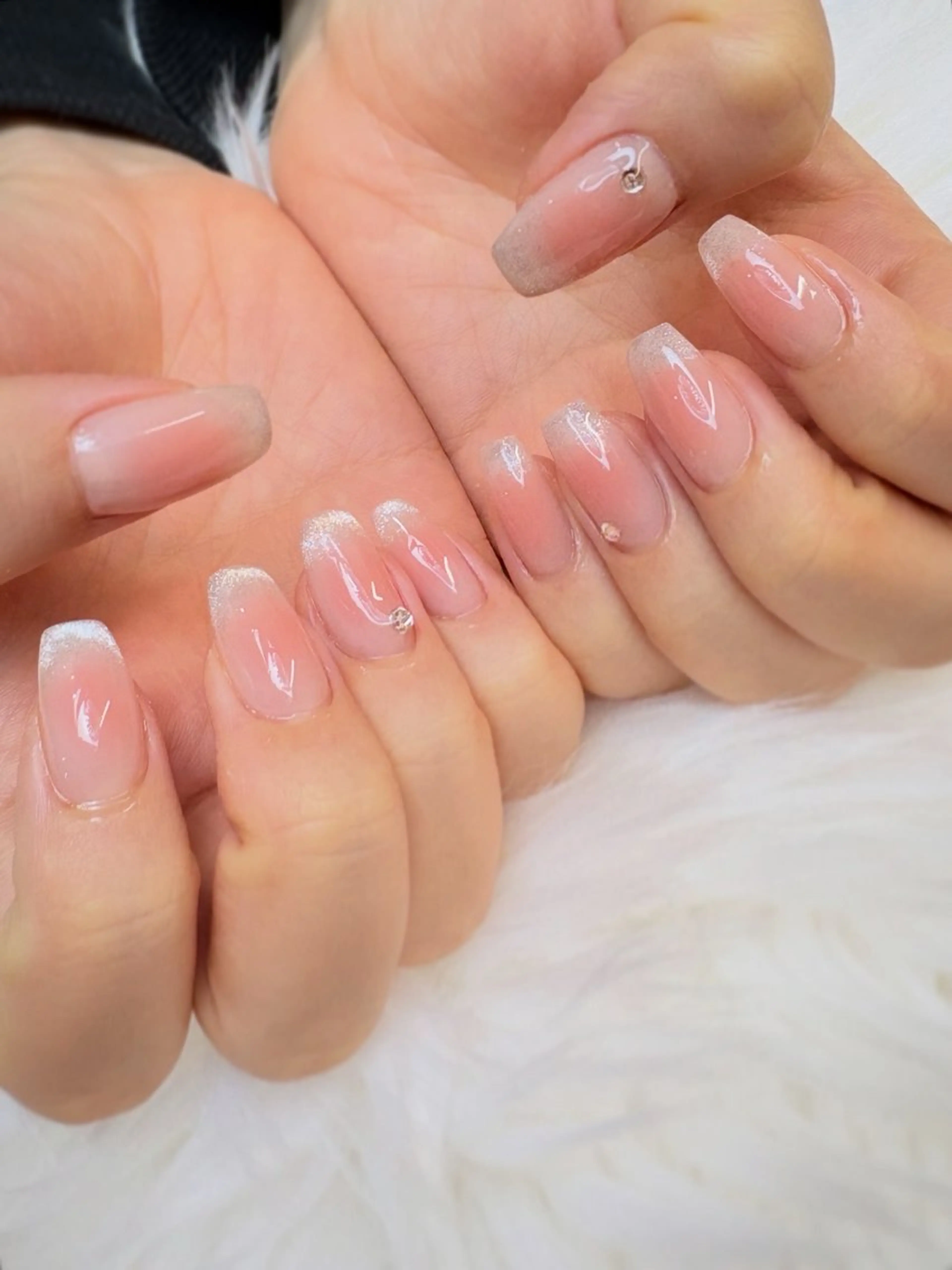 ネイル チークネイル ハンドネイル Nail ameria megu所属・ameria meguのネイルデザイン