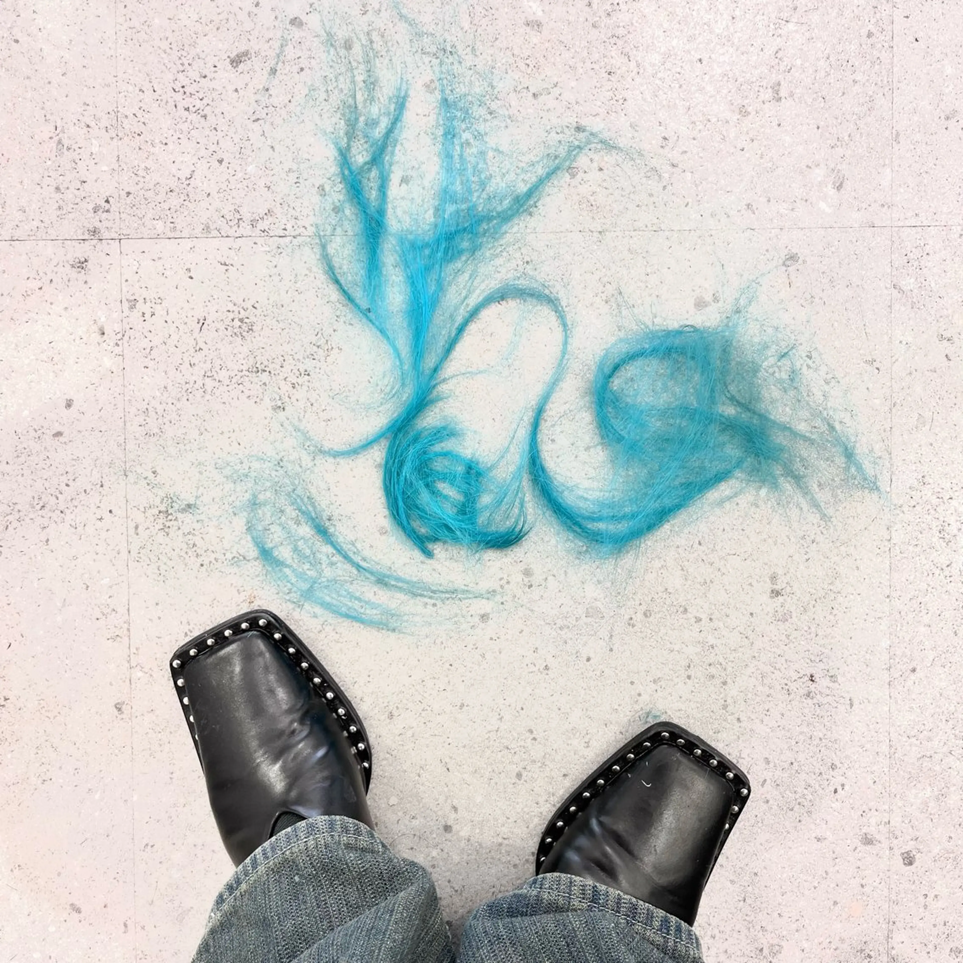 セミロング カラー iLi🫧kim ryongna🦋のヘアスタイル