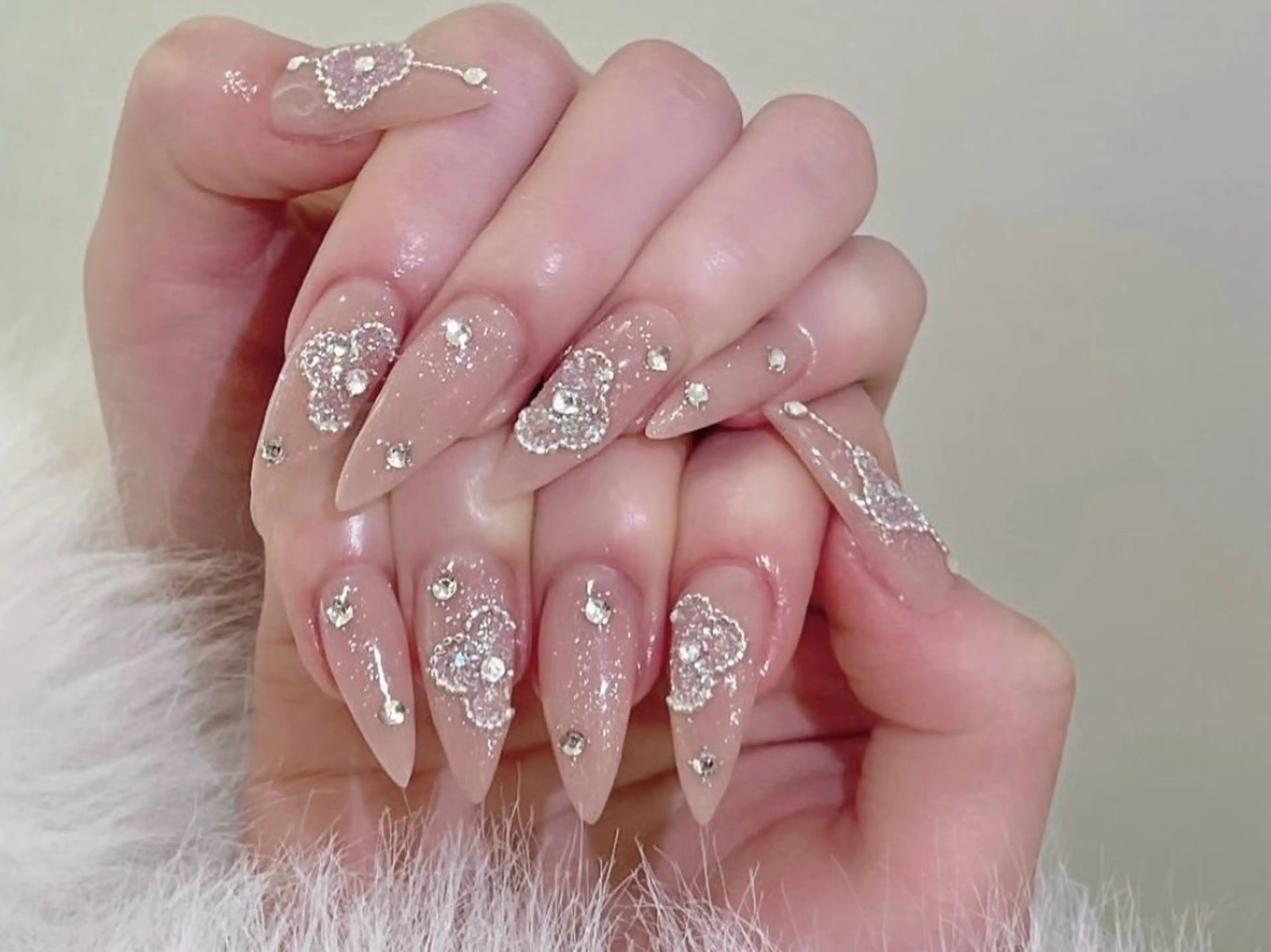 ネイル オーロラネイル チークネイル 長さ出し フットネイル フレンチネイル ハンドネイル ハンドケア J&C Nail Salon吉祥寺所属・Yu  Ki ネイルのネイルデザイン