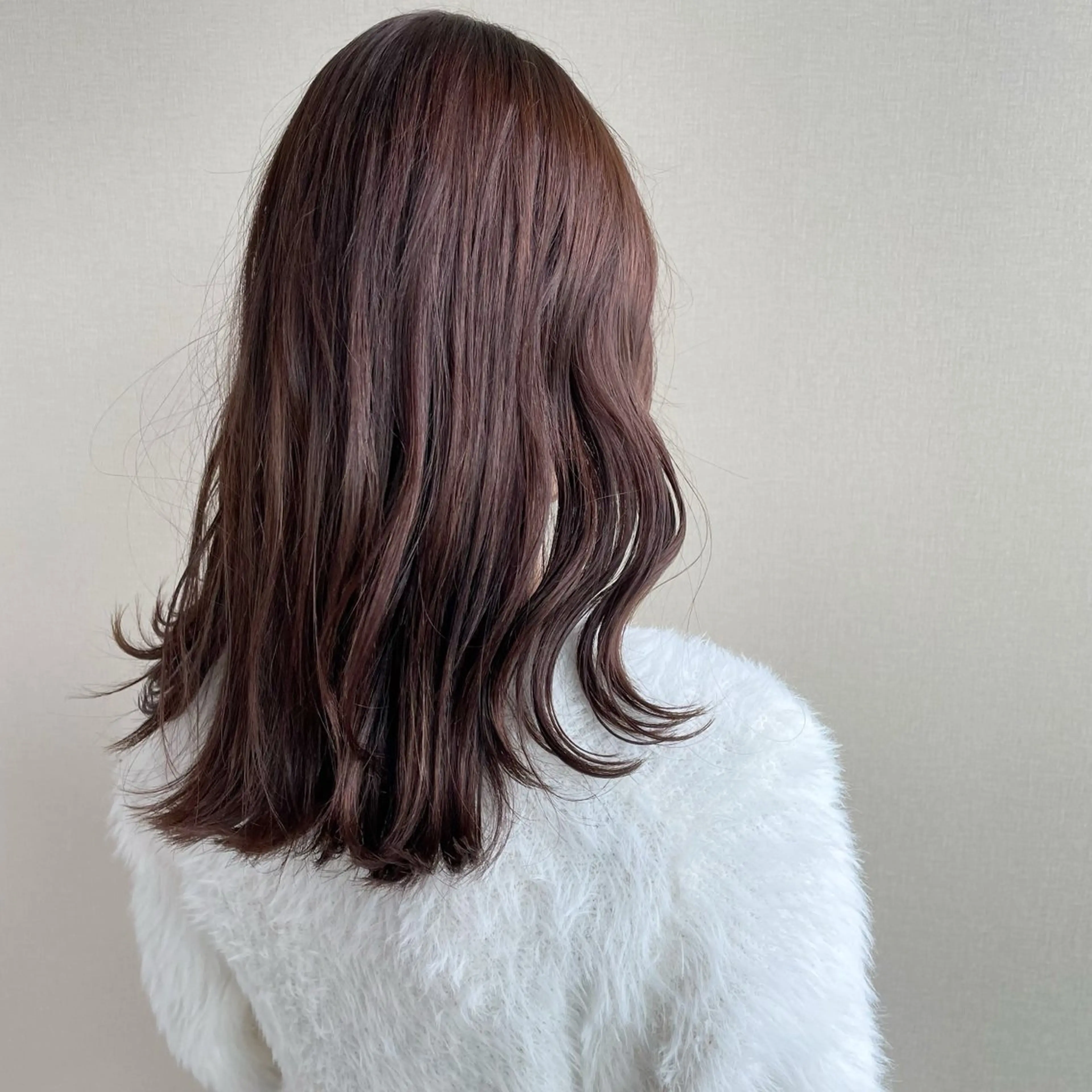 セミロング カラー 艶カラー 🎀良川琴奈のヘアスタイル