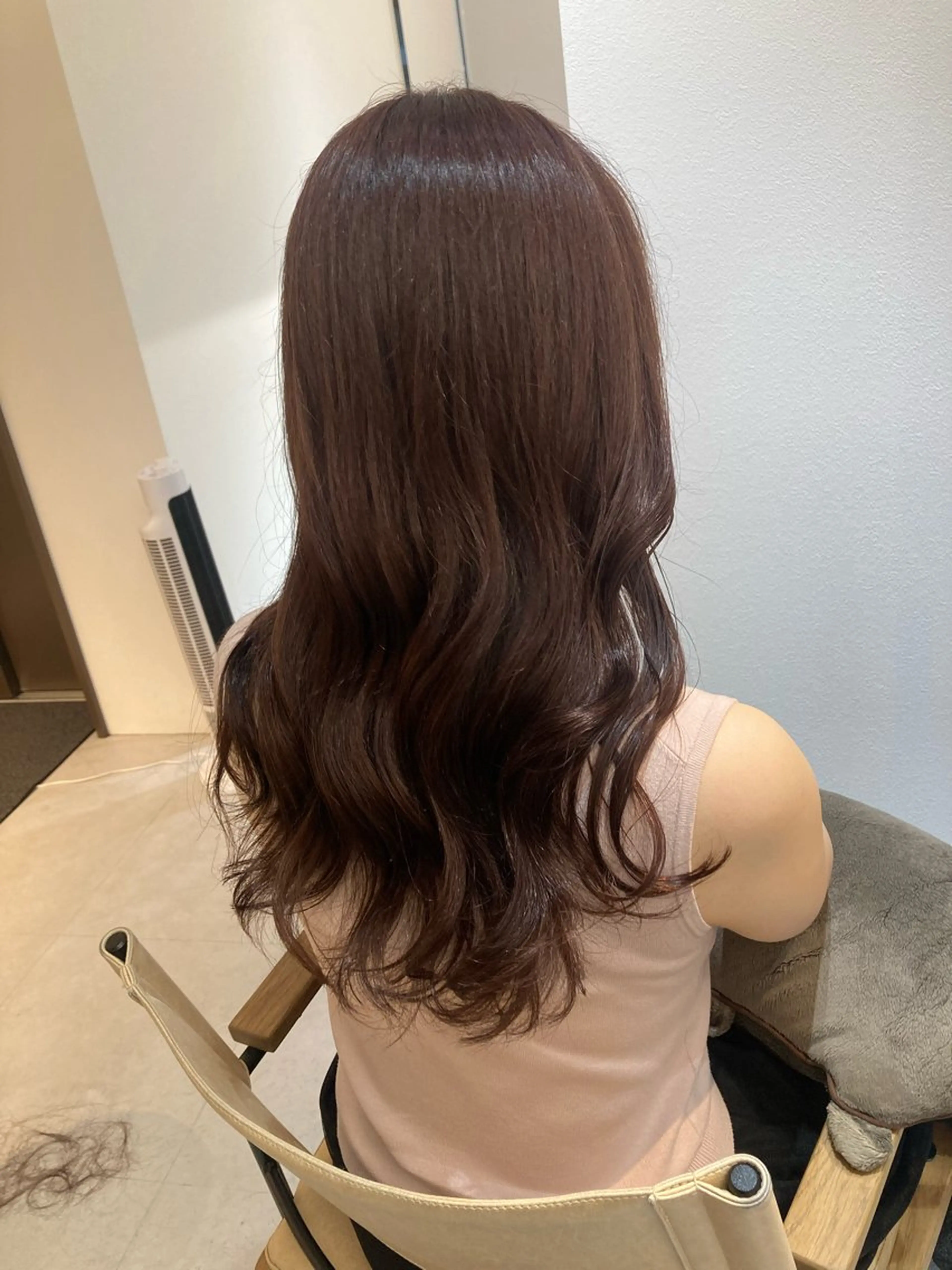 ロング ✨色持ちの良い艶 カラー✨蟹江真世のヘアスタイル