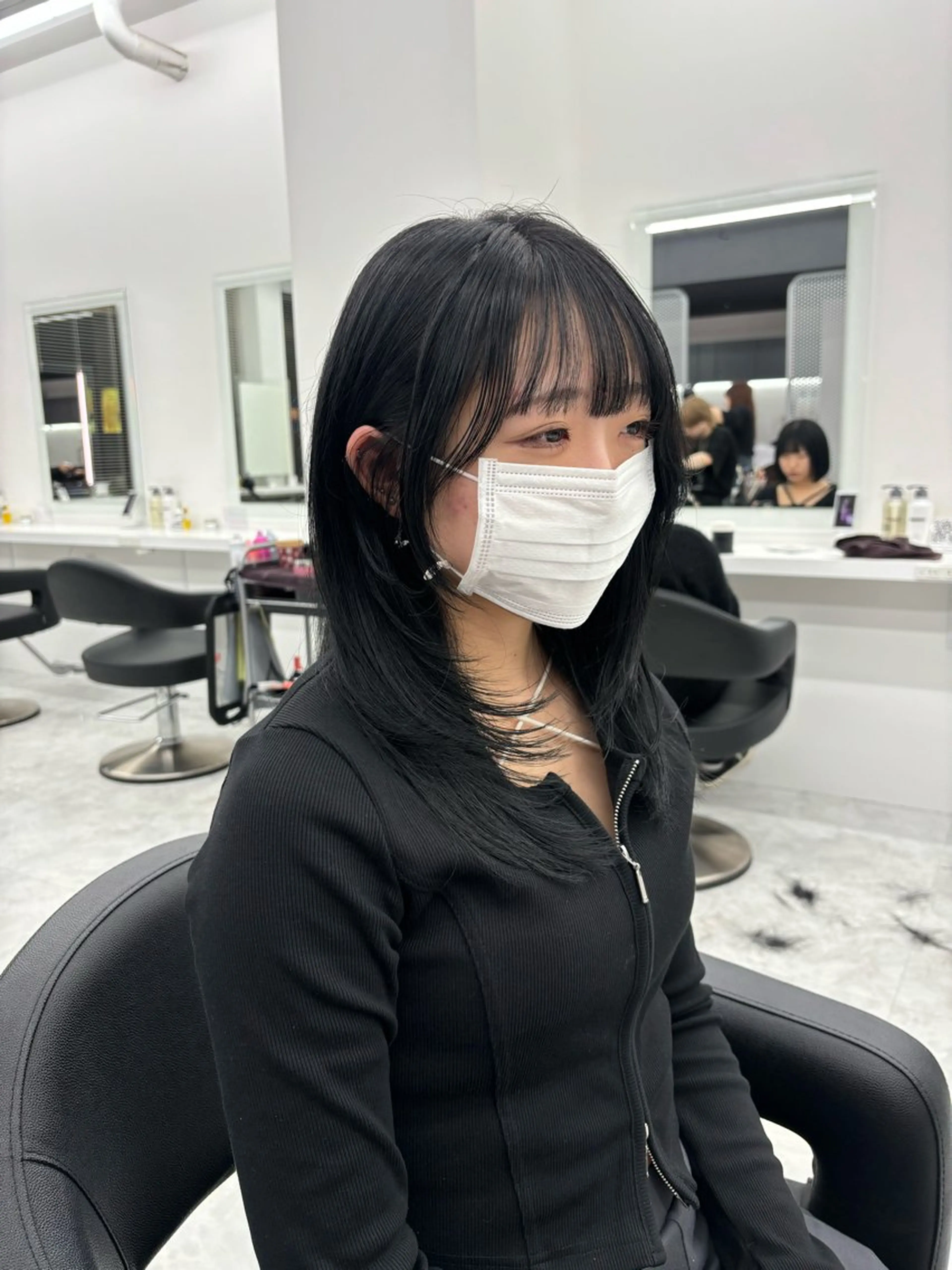 ミディアム カラー カット ヘアカラー トリートメント ヘッドスパ ヘアセット 表参道ハッシュカット レイヤー/リノンのヘアスタイル