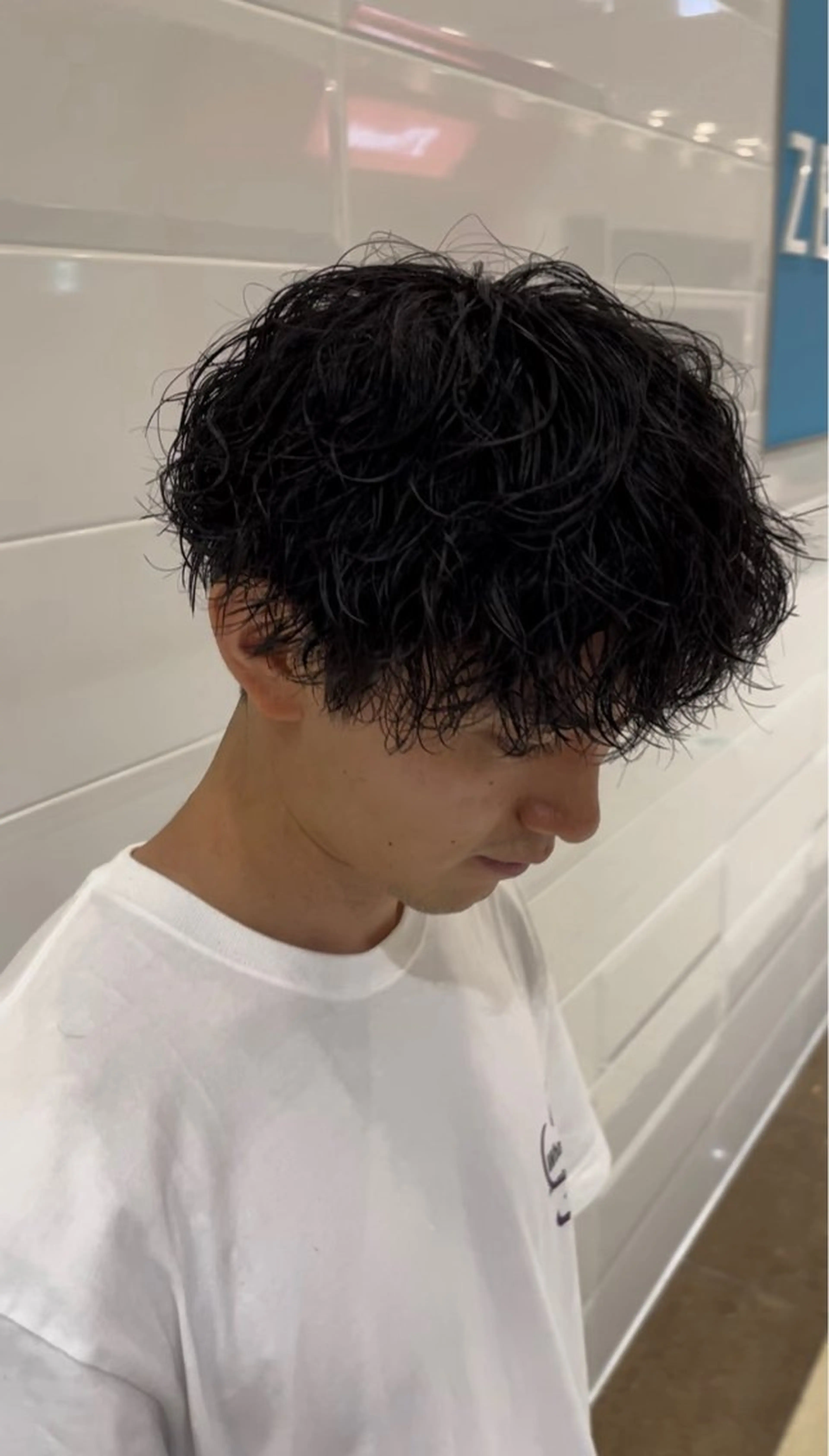 ショート パーマ ツイストスパイラルパーマ スパイラルパーマ カット 福田 しずくのヘアスタイル