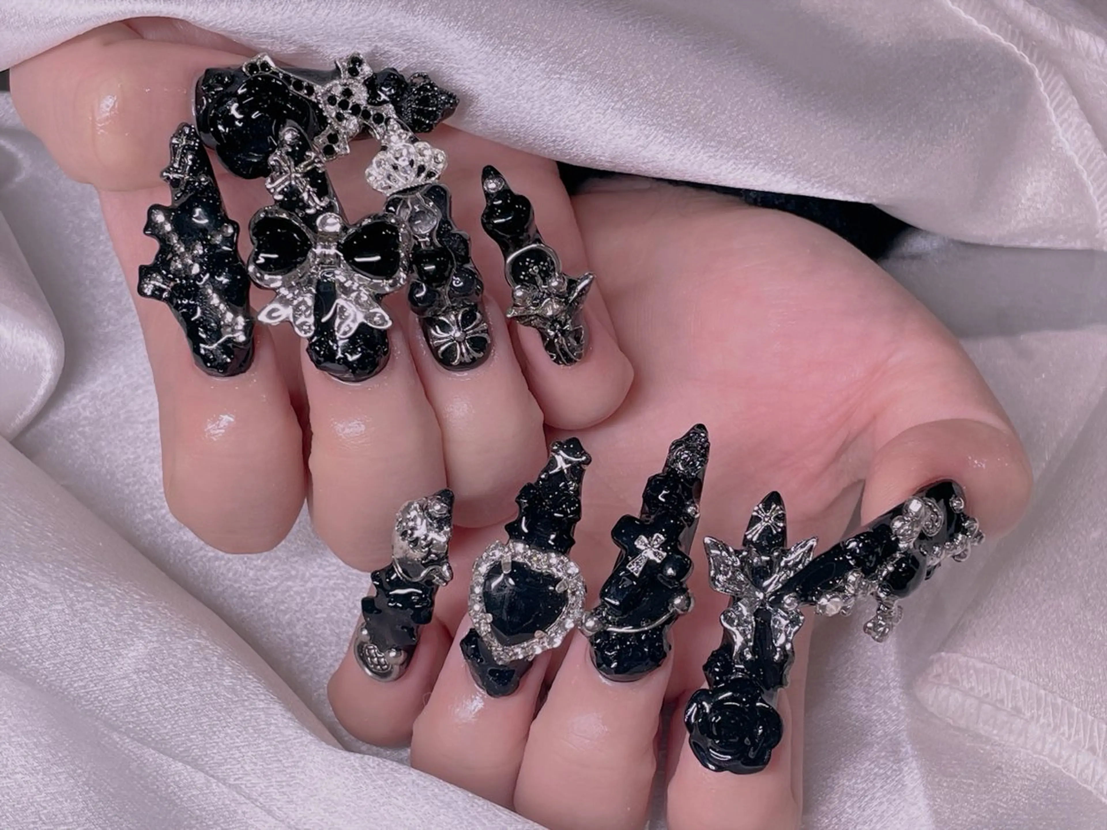 ネイル ハンドネイル リン リンのネイルデザイン