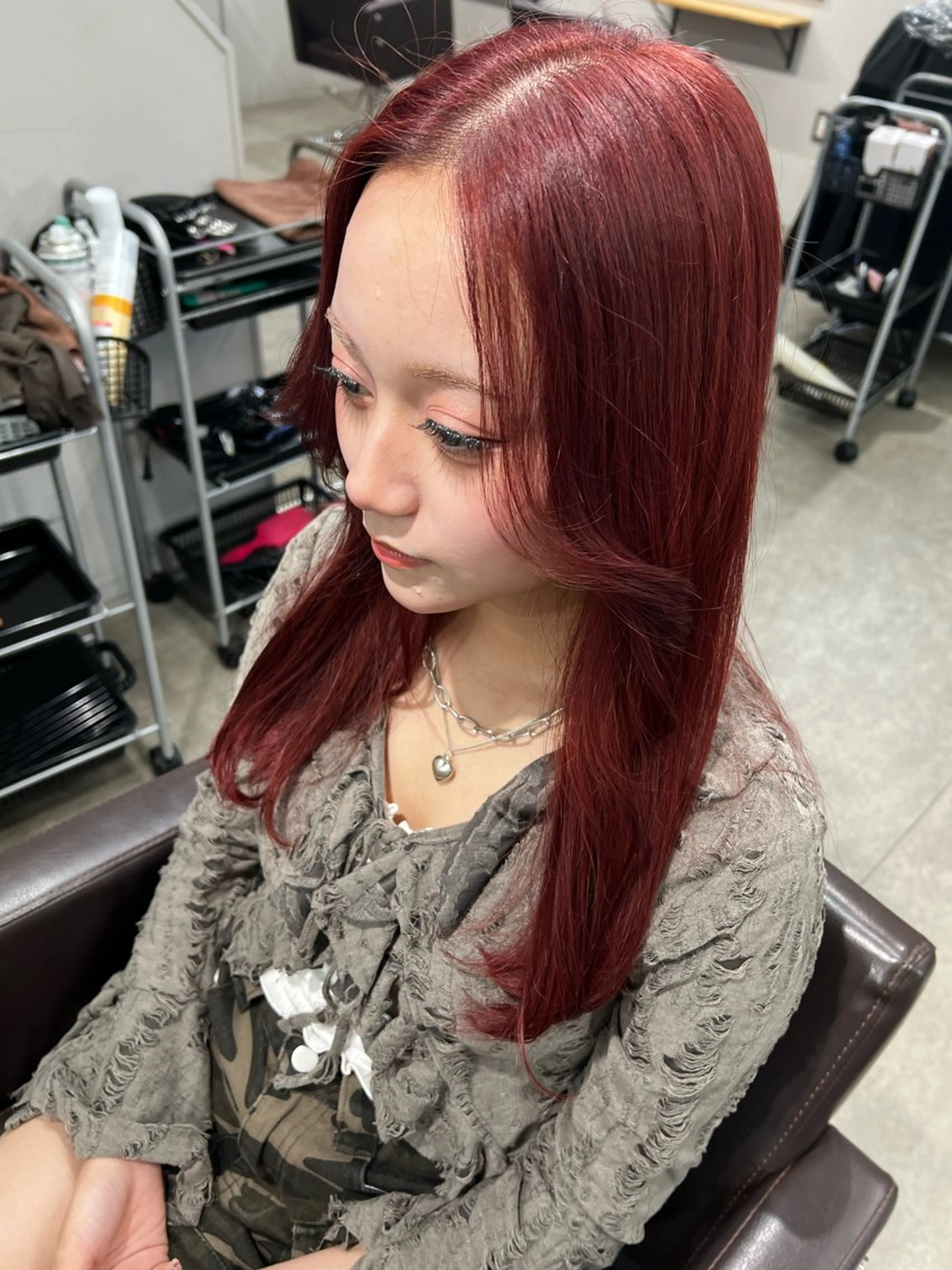 ロング カラー レッドカラー 透明感/ダブルカラー 🦋TOMOKA🦋のヘアスタイル