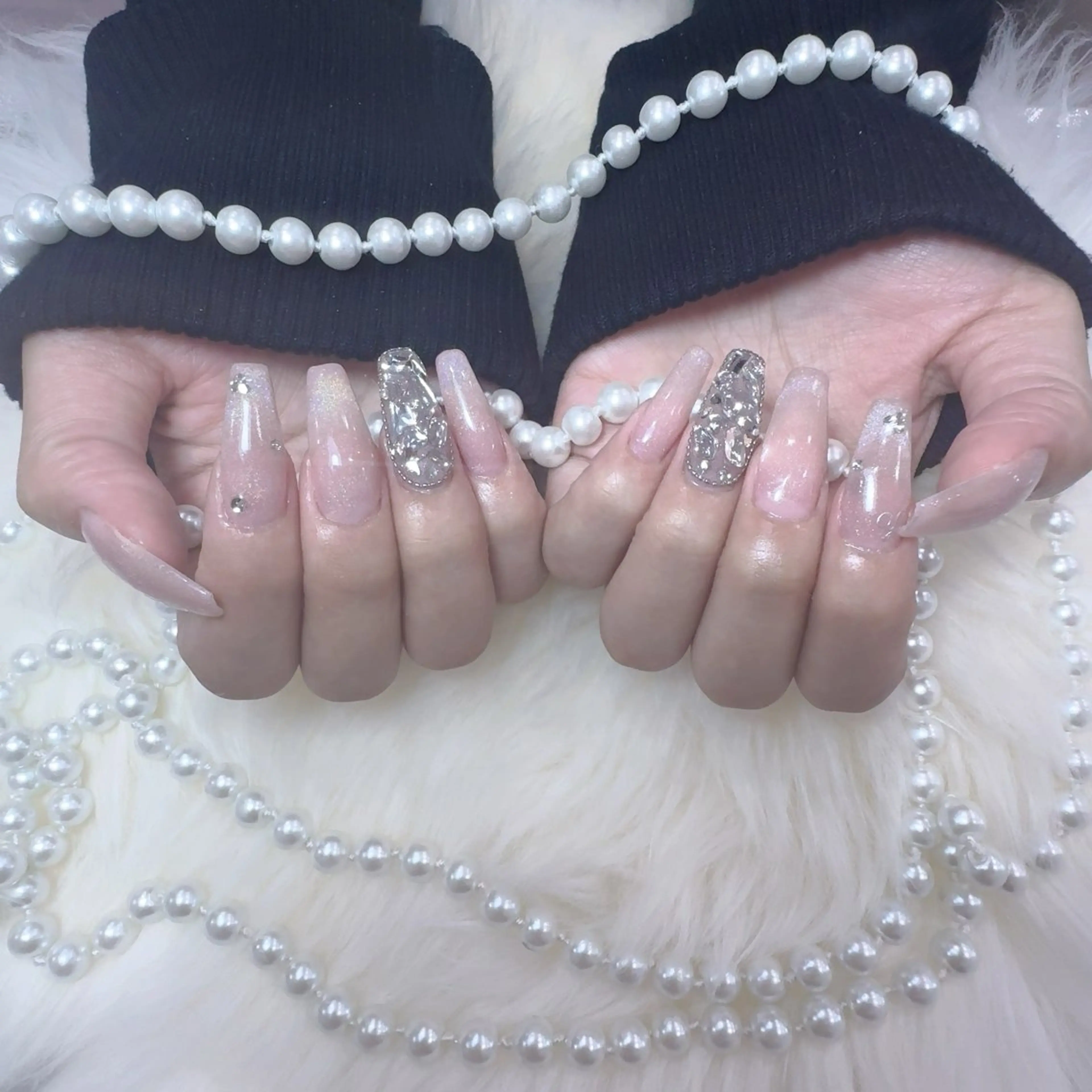 ネイル アートネイル フラッシュネイル フレンチネイル ジェルネイル ガラスフレンチ You&Me Yukiのネイルデザイン