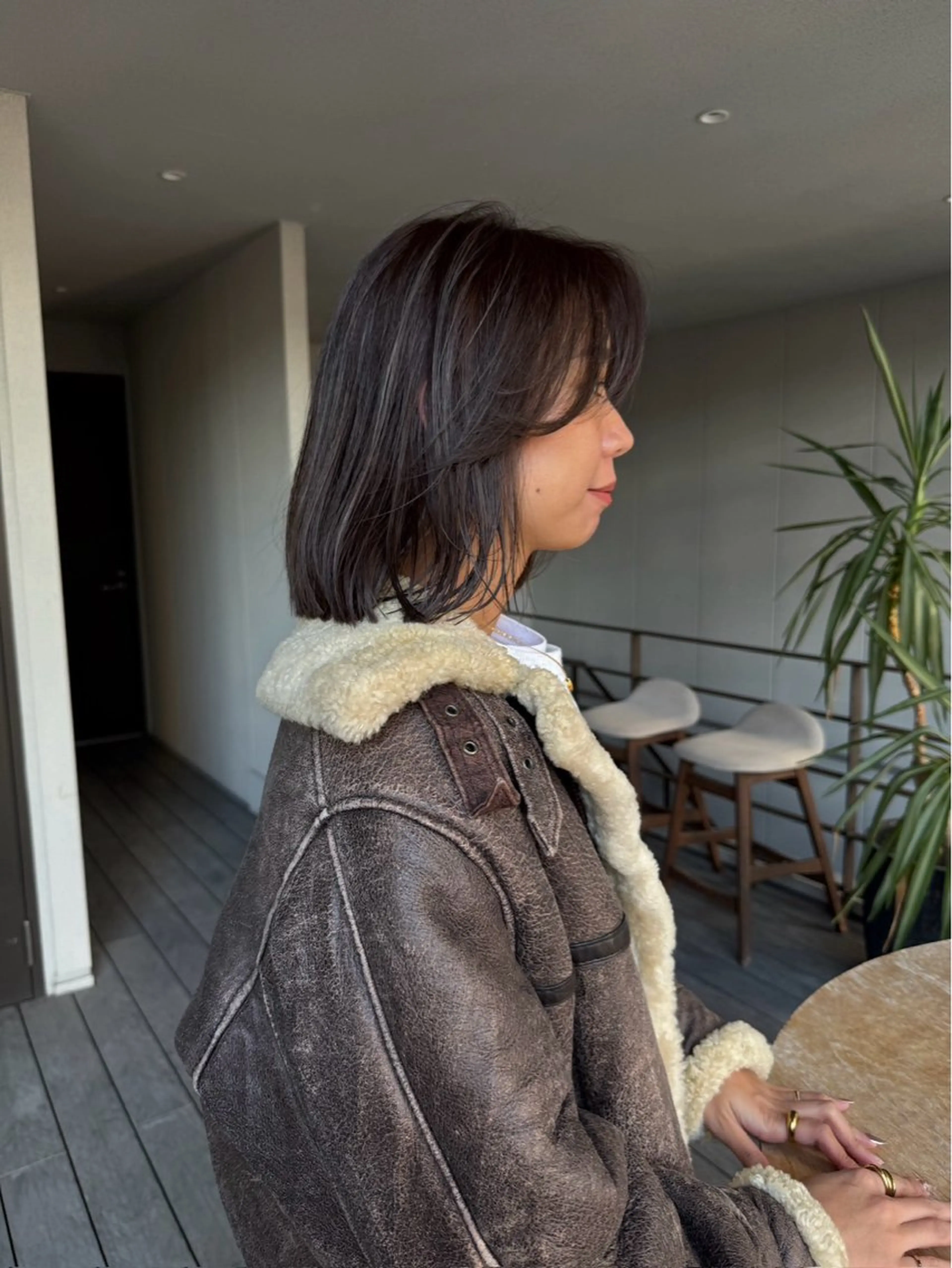 ロング 暗くしない白髪ぼかし /透明感カラー🌿のヘアスタイル