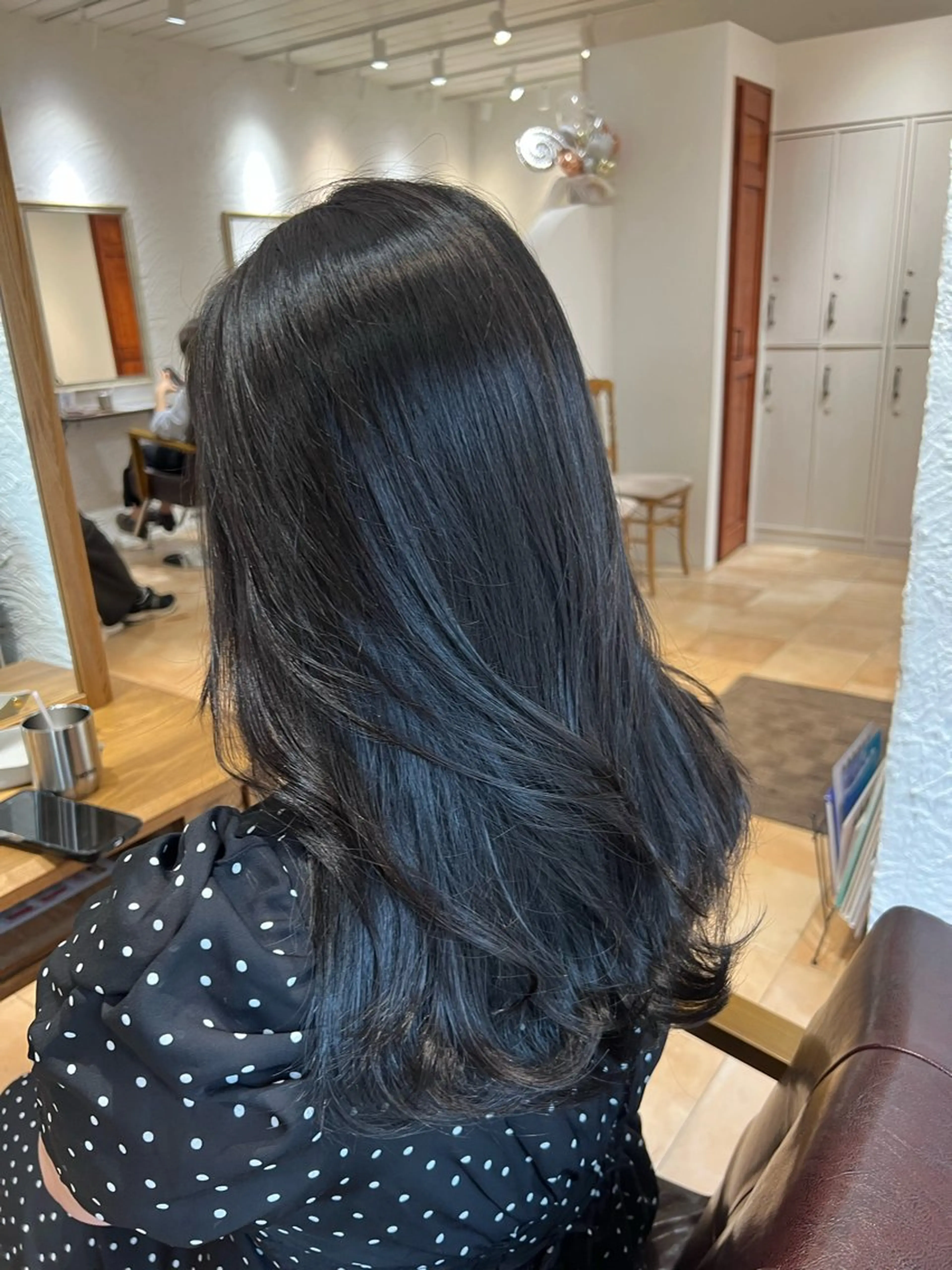 セミロング カラー 🥀韓国ヘア🥀 宮津真菜のヘアスタイル