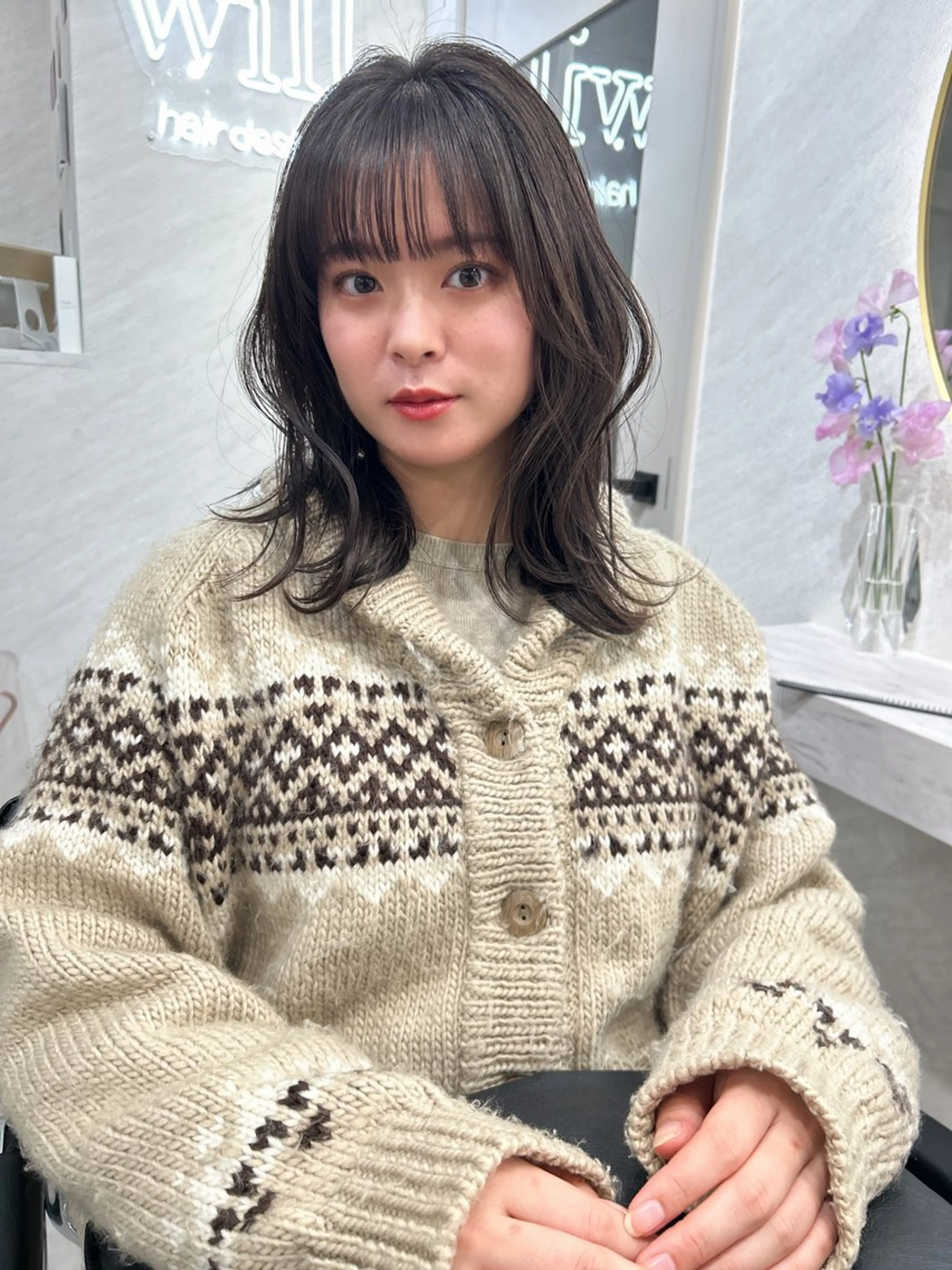 ミディアム カラー ヘアカラー 髪質改善will hairdesignのヘアスタイル