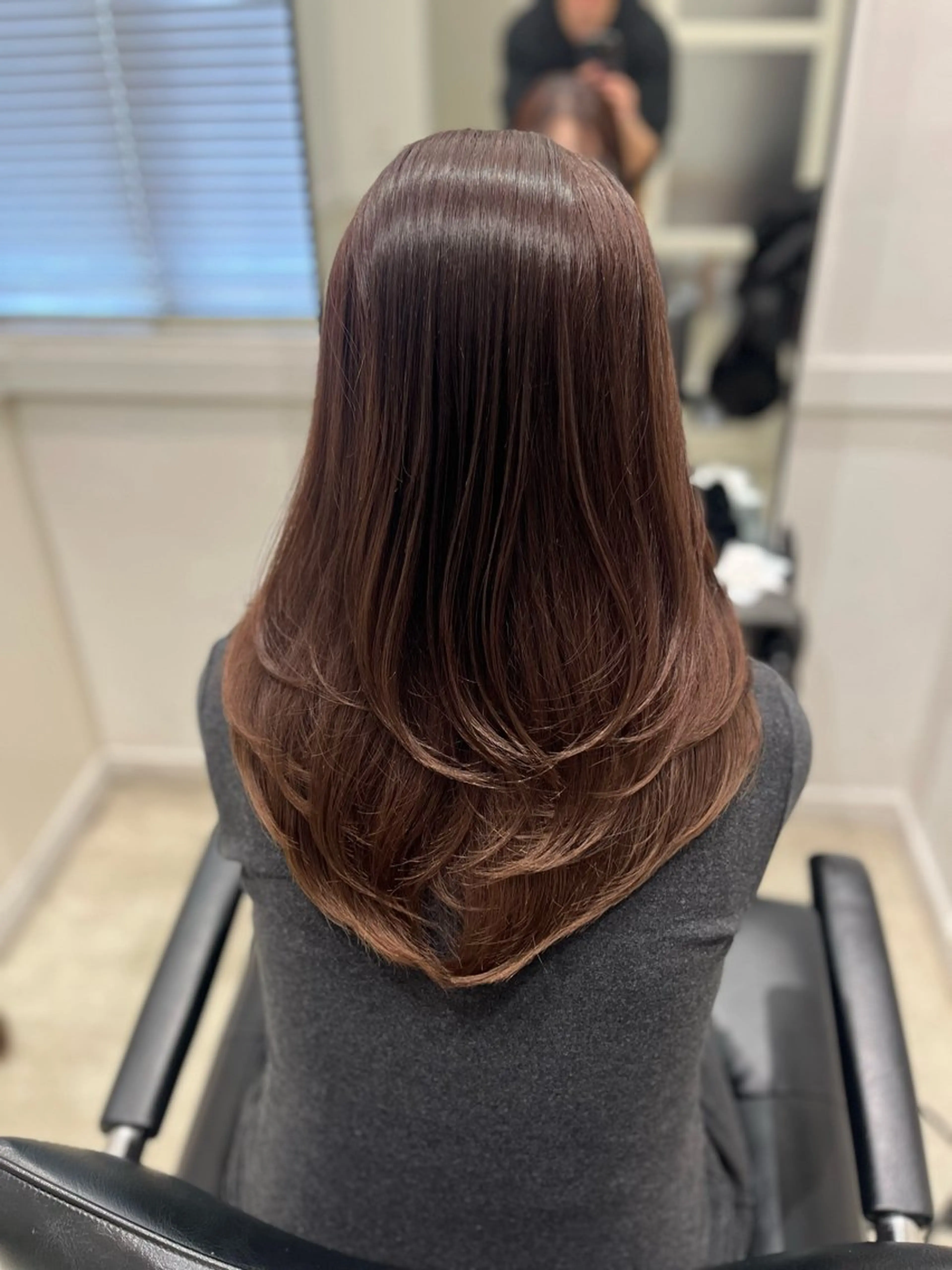 ロング 縮毛矯正/髪質改善 /レイヤー/韓国のヘアスタイル