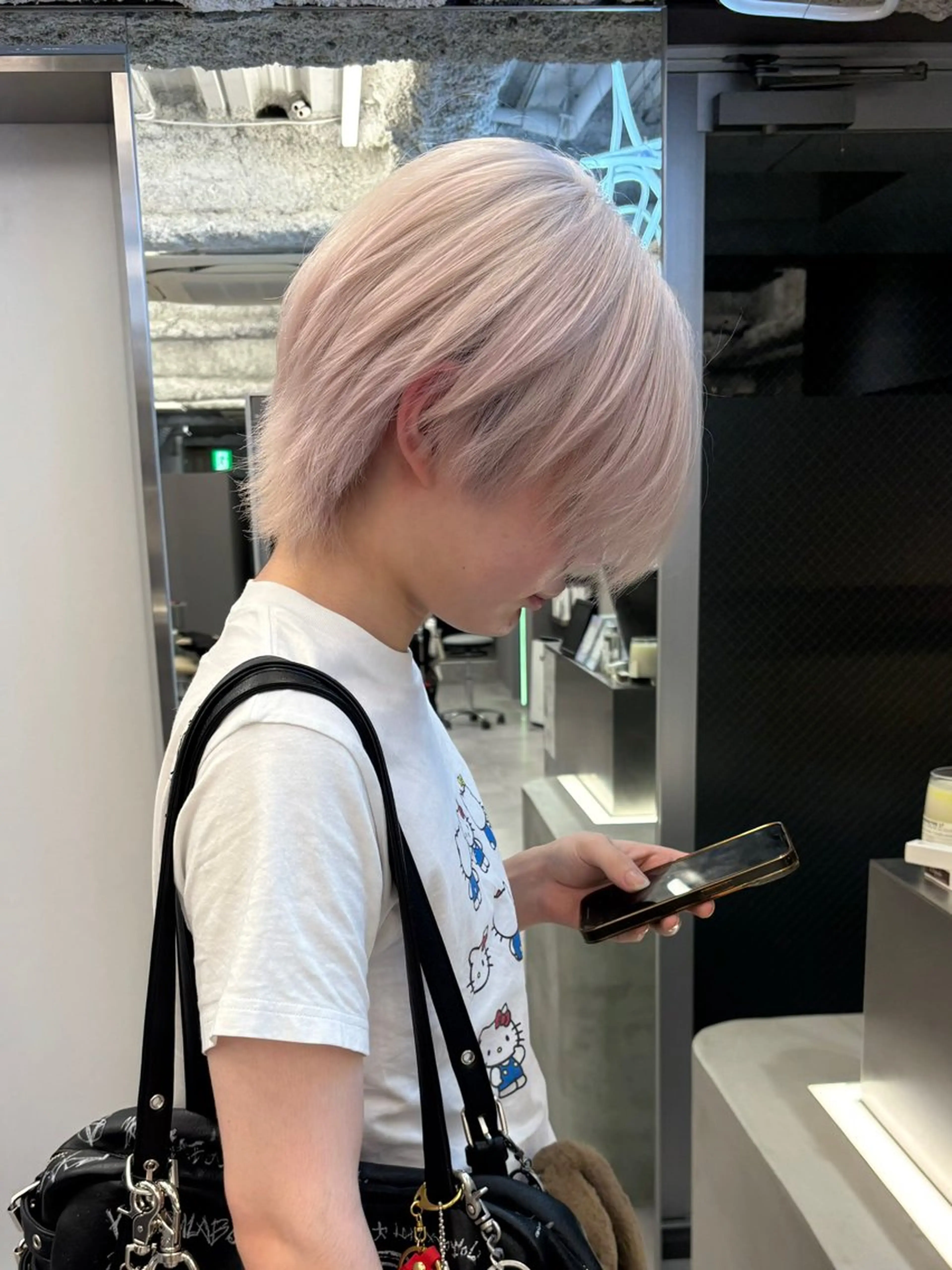 ショート カラー メンズ メンズハイトーン ハイトーンカラー ヘアカラー トリートメント 名古屋／デザイン／ ブリーチ/松井亮磨のヘアスタイル