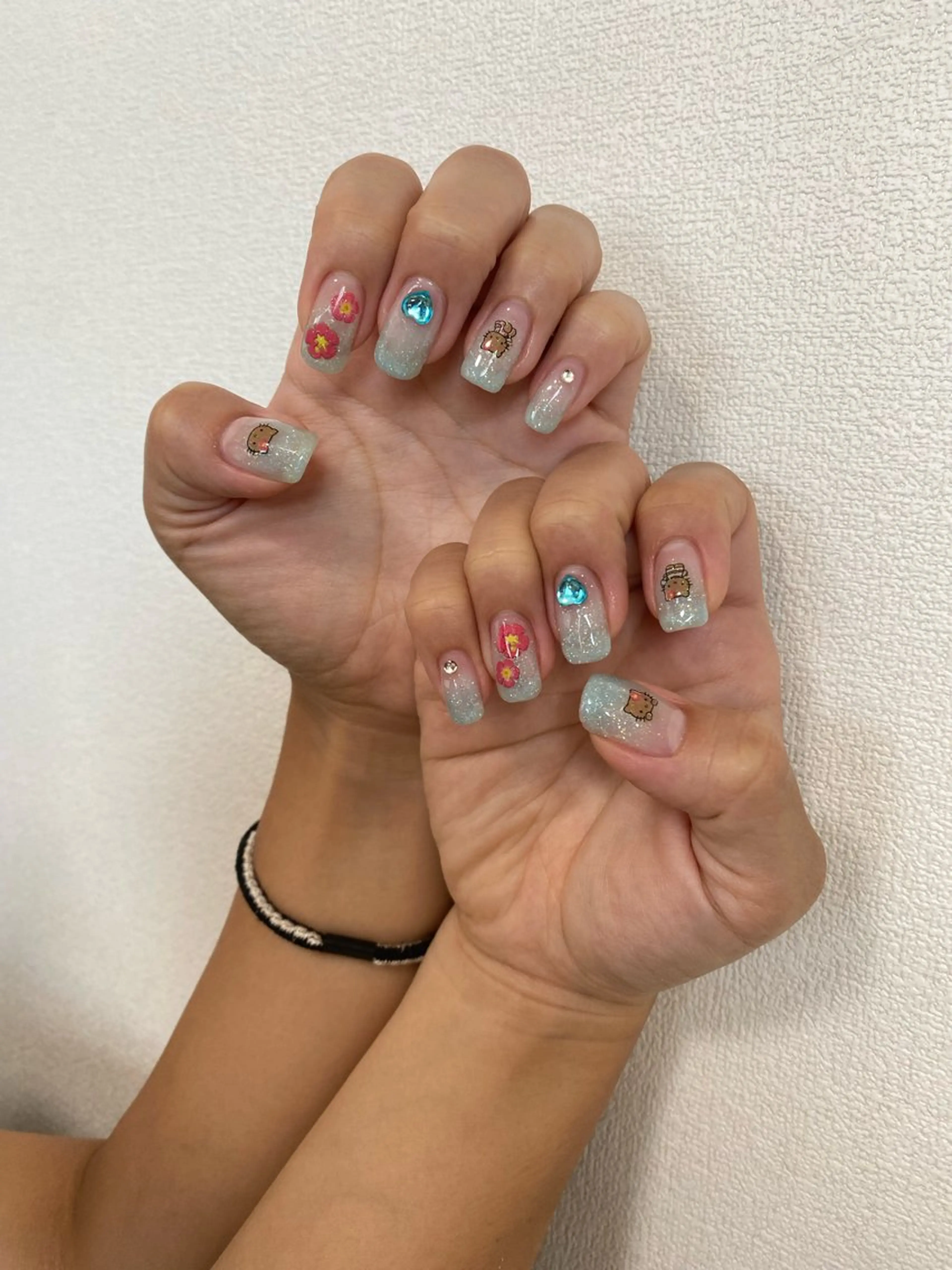 ネイル ラメ(グリッター) ラメグラデーション 持ち込み ハンドネイル 自宅サロン FeelFreeのネイルデザイン