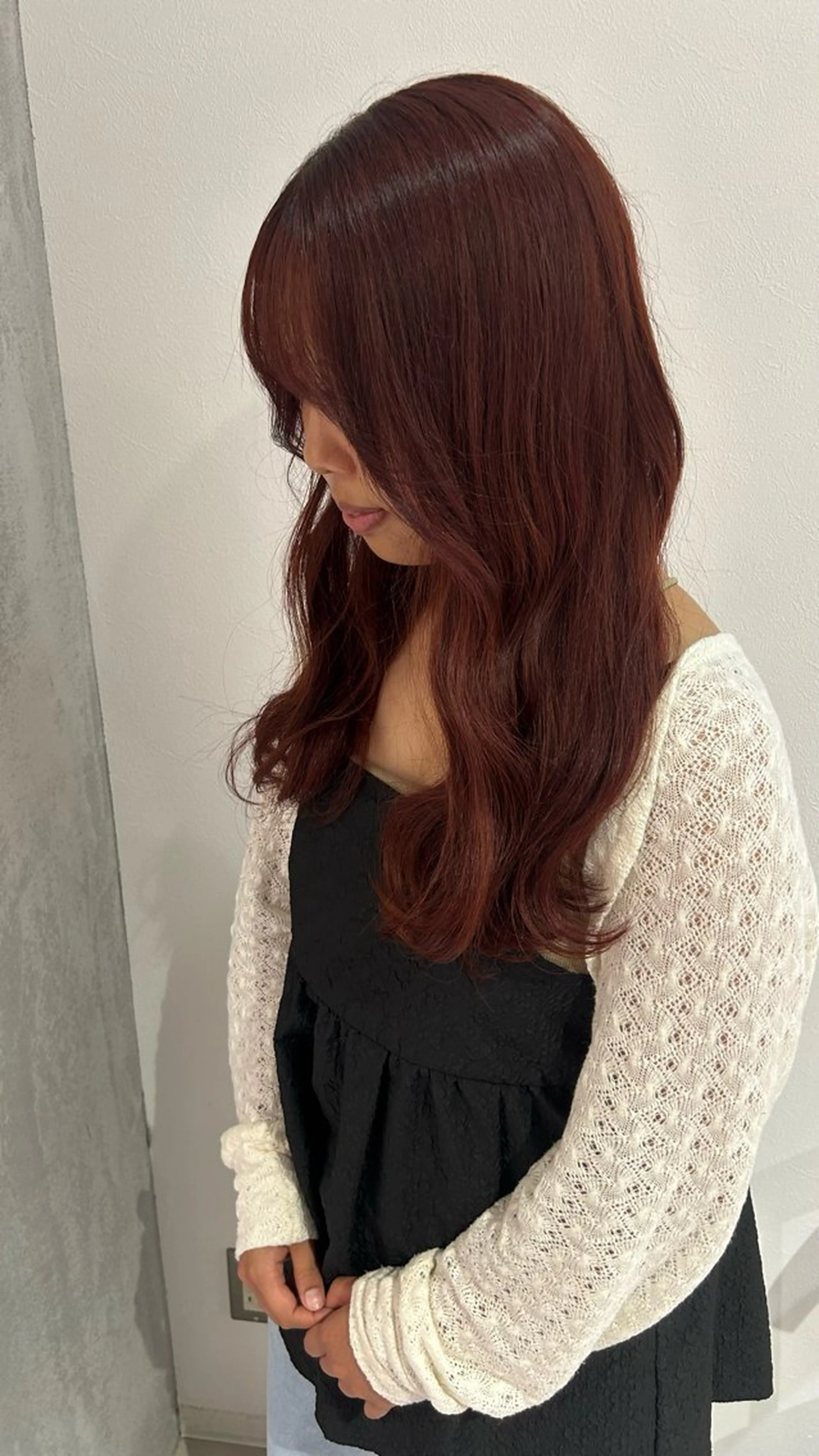 ロング Ann/ベージュ /ミルクティーのヘアスタイル