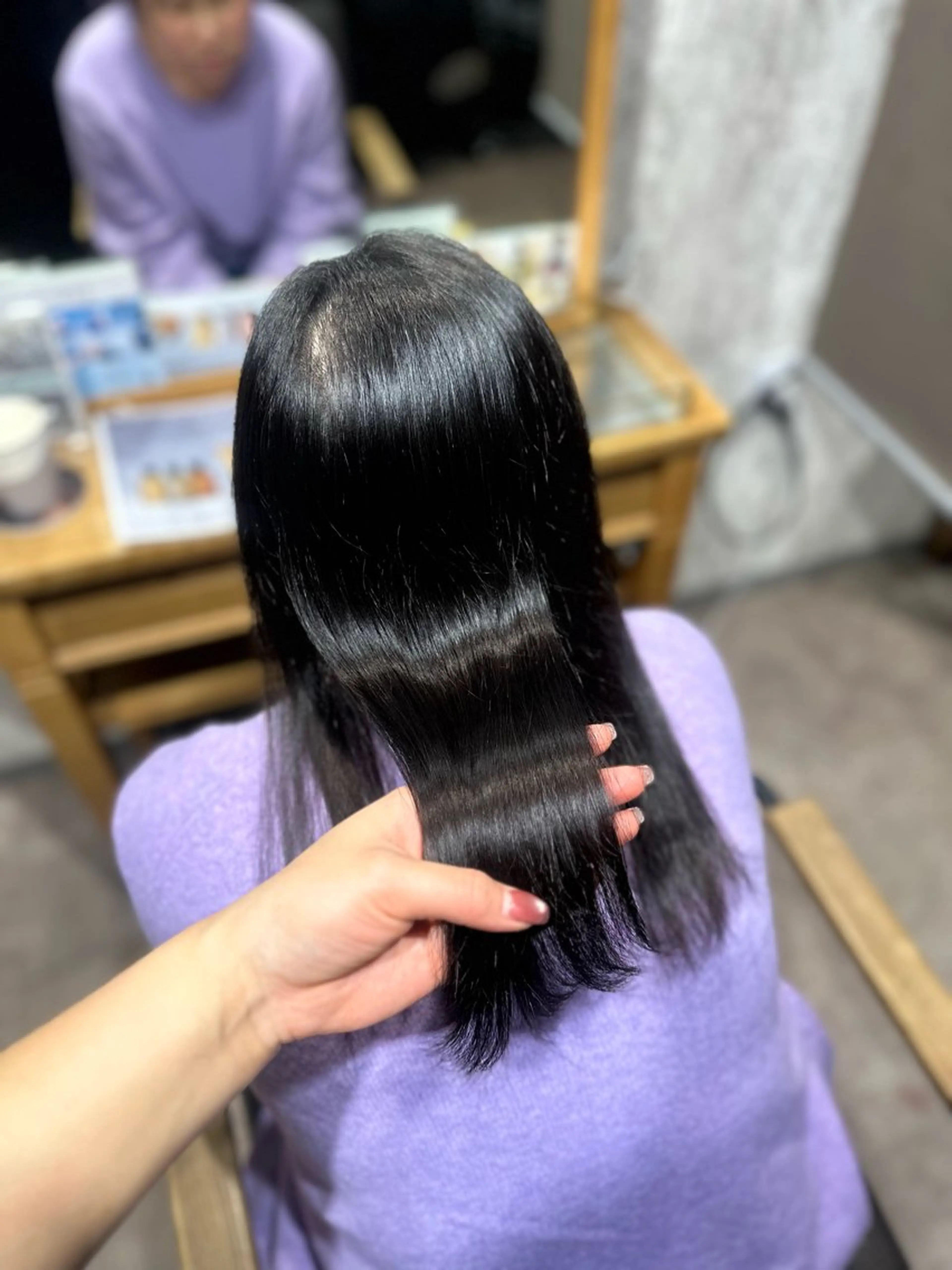 ミディアム 縮毛矯正 トリートメント 濱本 樹蘭のヘアスタイル