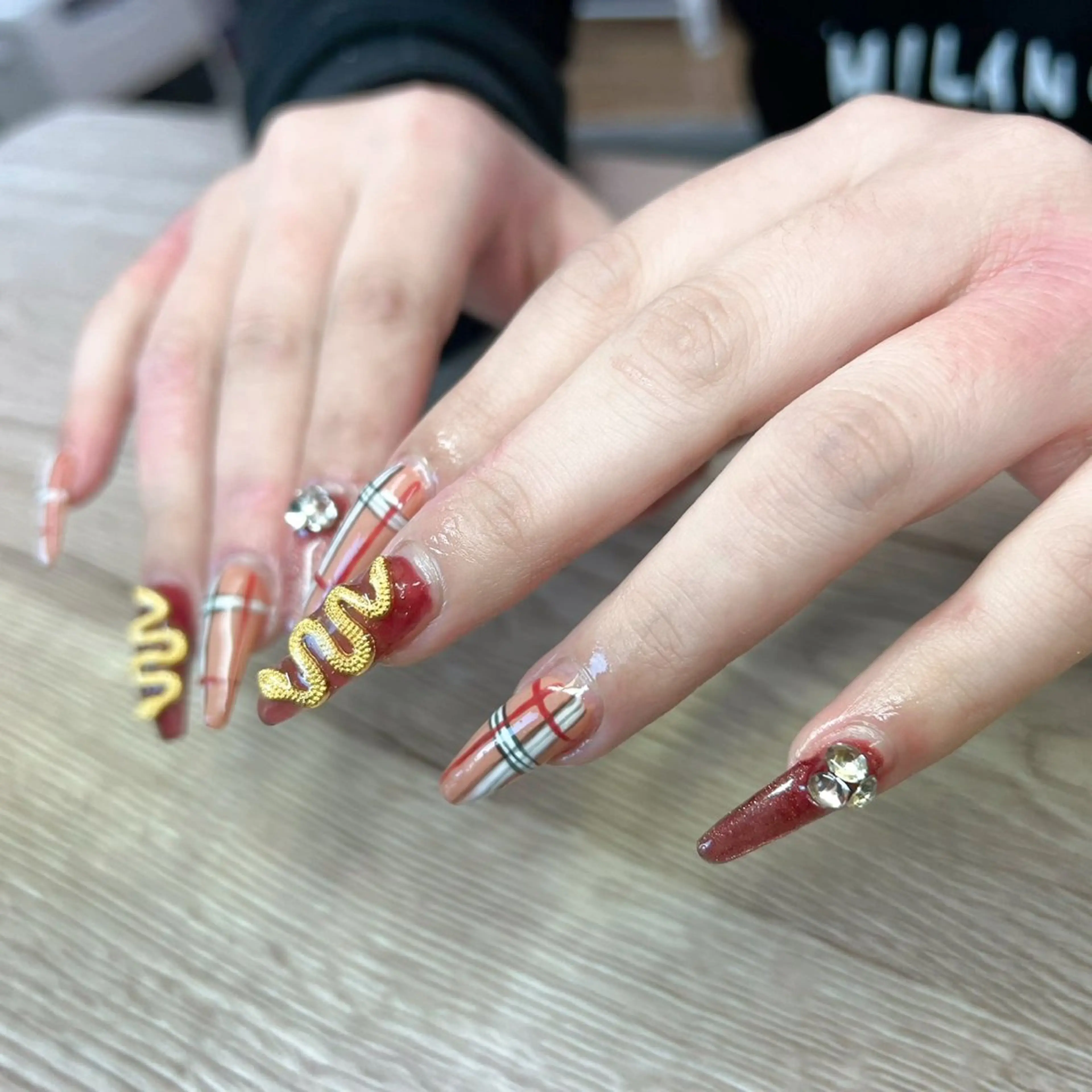 ネイル ハンドネイル 松山 碧のエステ・リラクイメージ