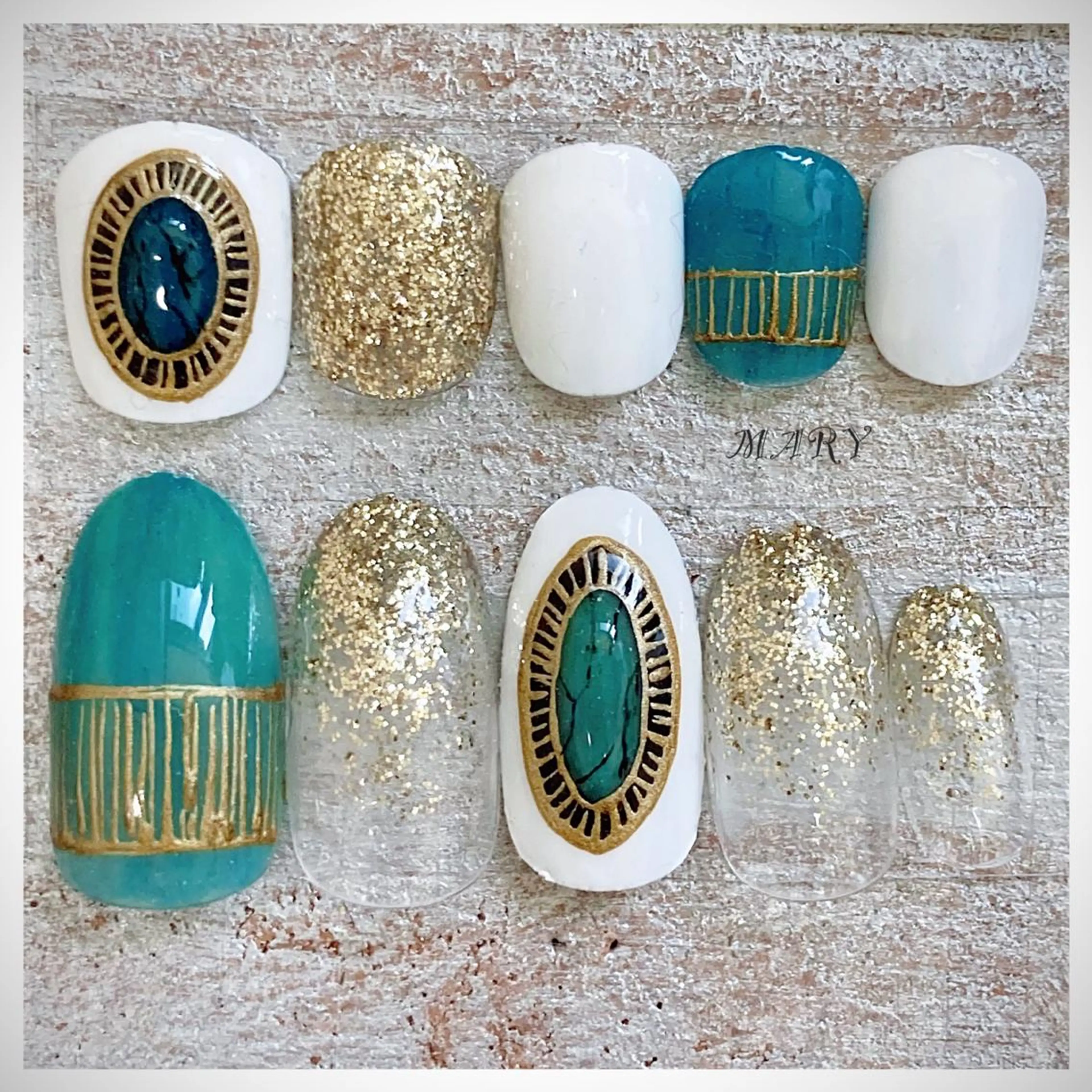 ネイル フットネイル おそろいネイル ニュアンスネイル ワンカラーネイル ホワイト フットネイル Mary nail所属・Mary nail .narumiのネイルデザイン