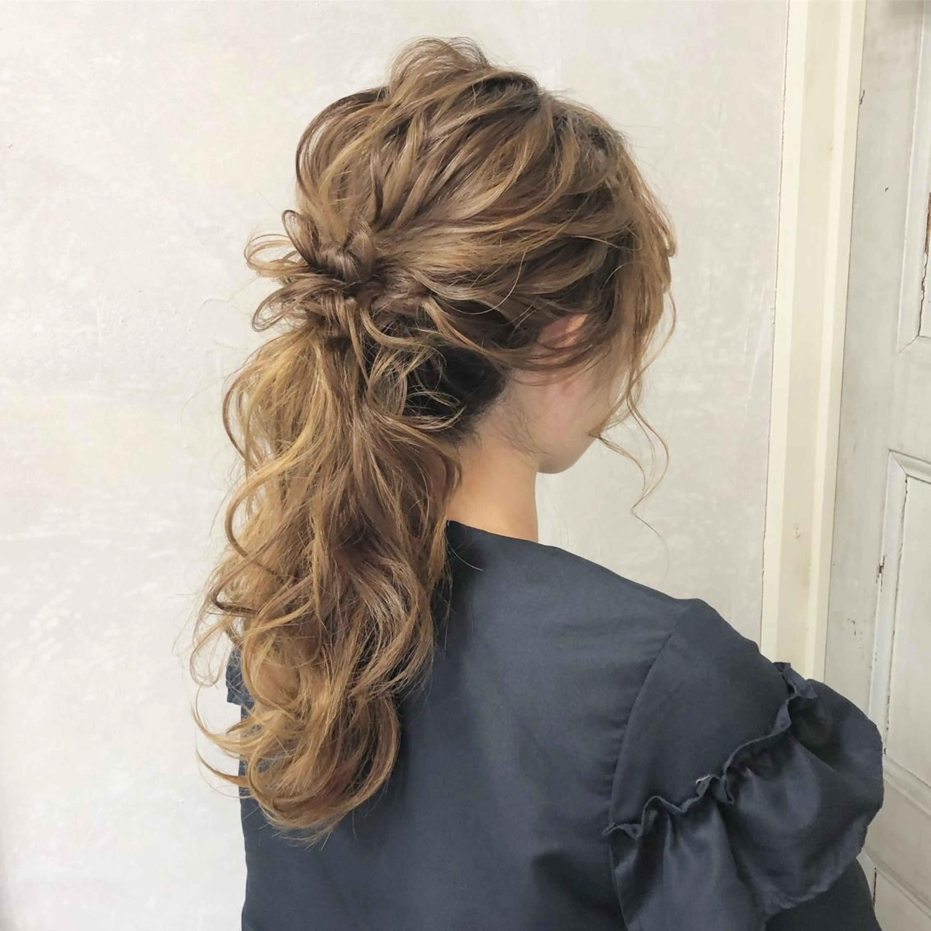 ロング ヘアアレンジ autre所属・大久保 ひでなりのヘアスタイル