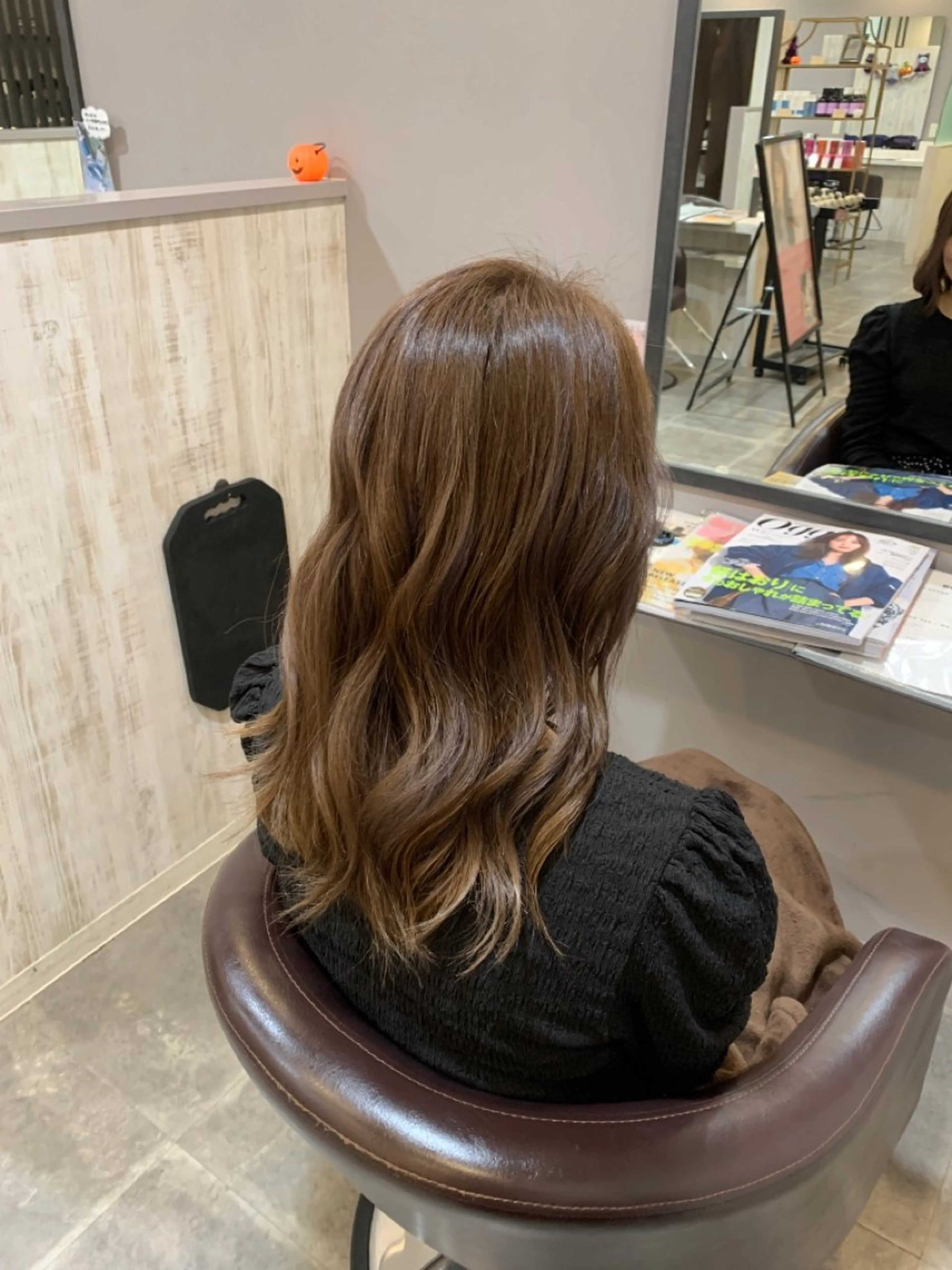 セミロング カラー レイヤーカット 西宮北口/みなみのヘアスタイル