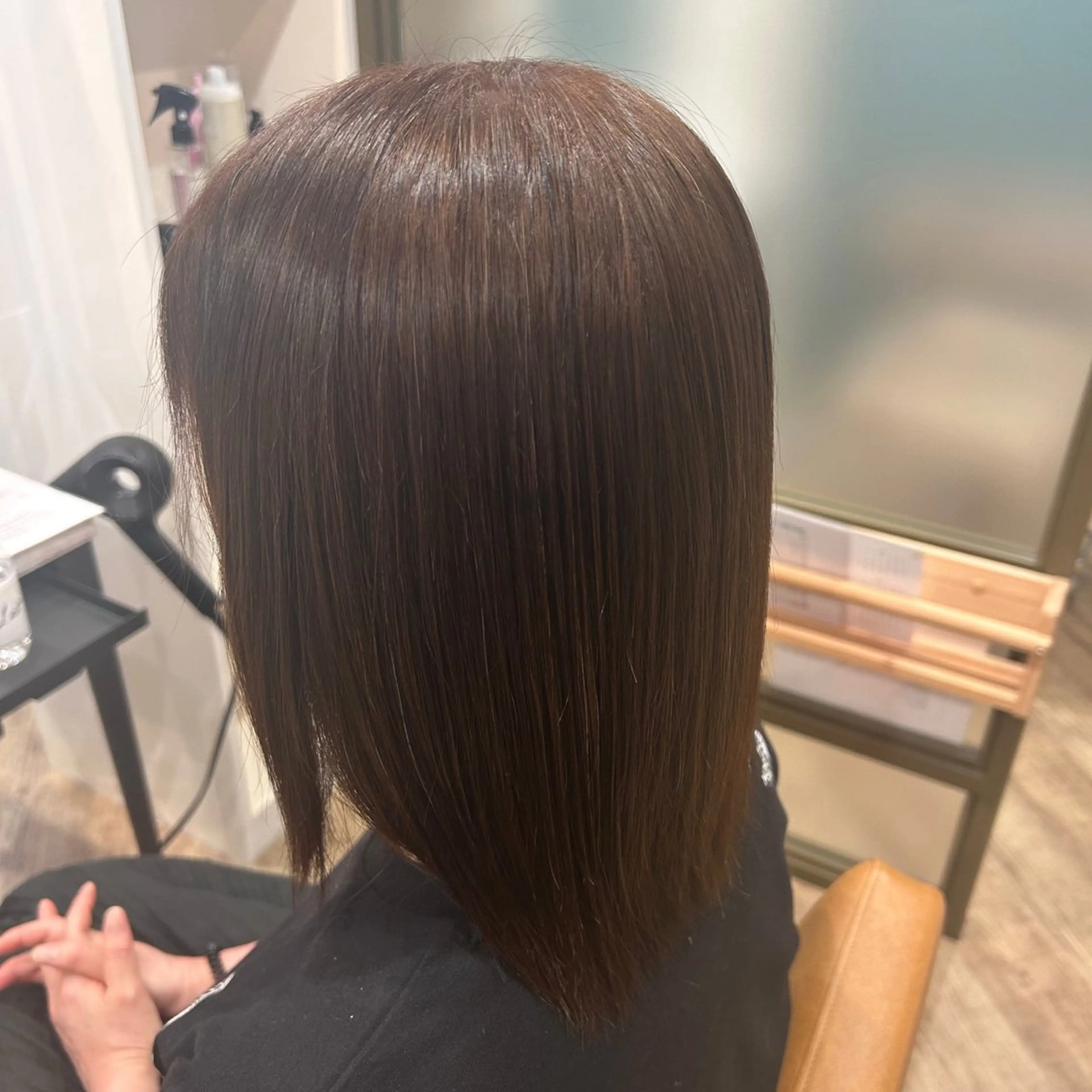 ミディアム ヘアカラー Plus 1st所属・石崎 奈那のヘアスタイル