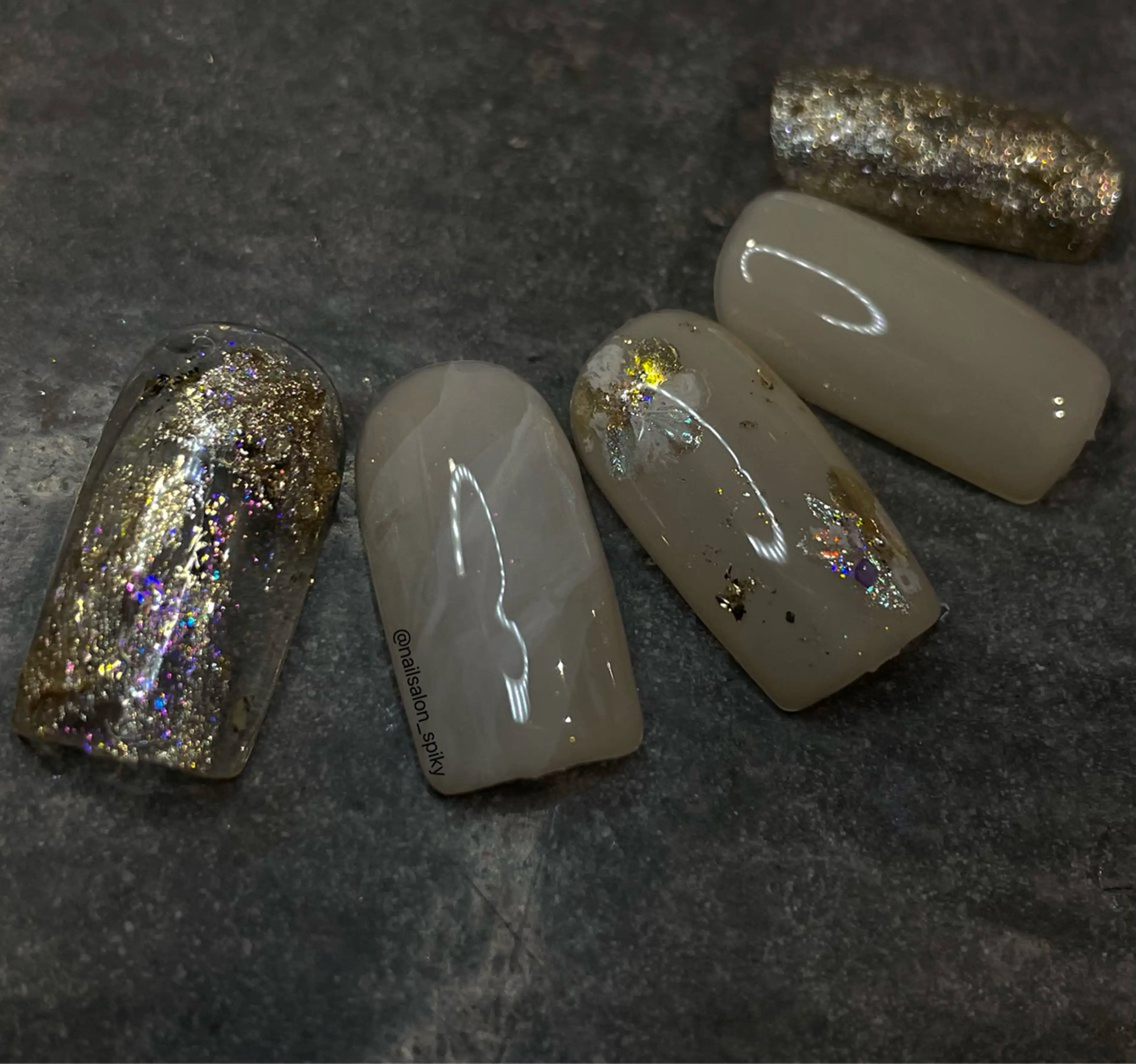 ネイル Spiky とうげ ふうかのネイルデザイン