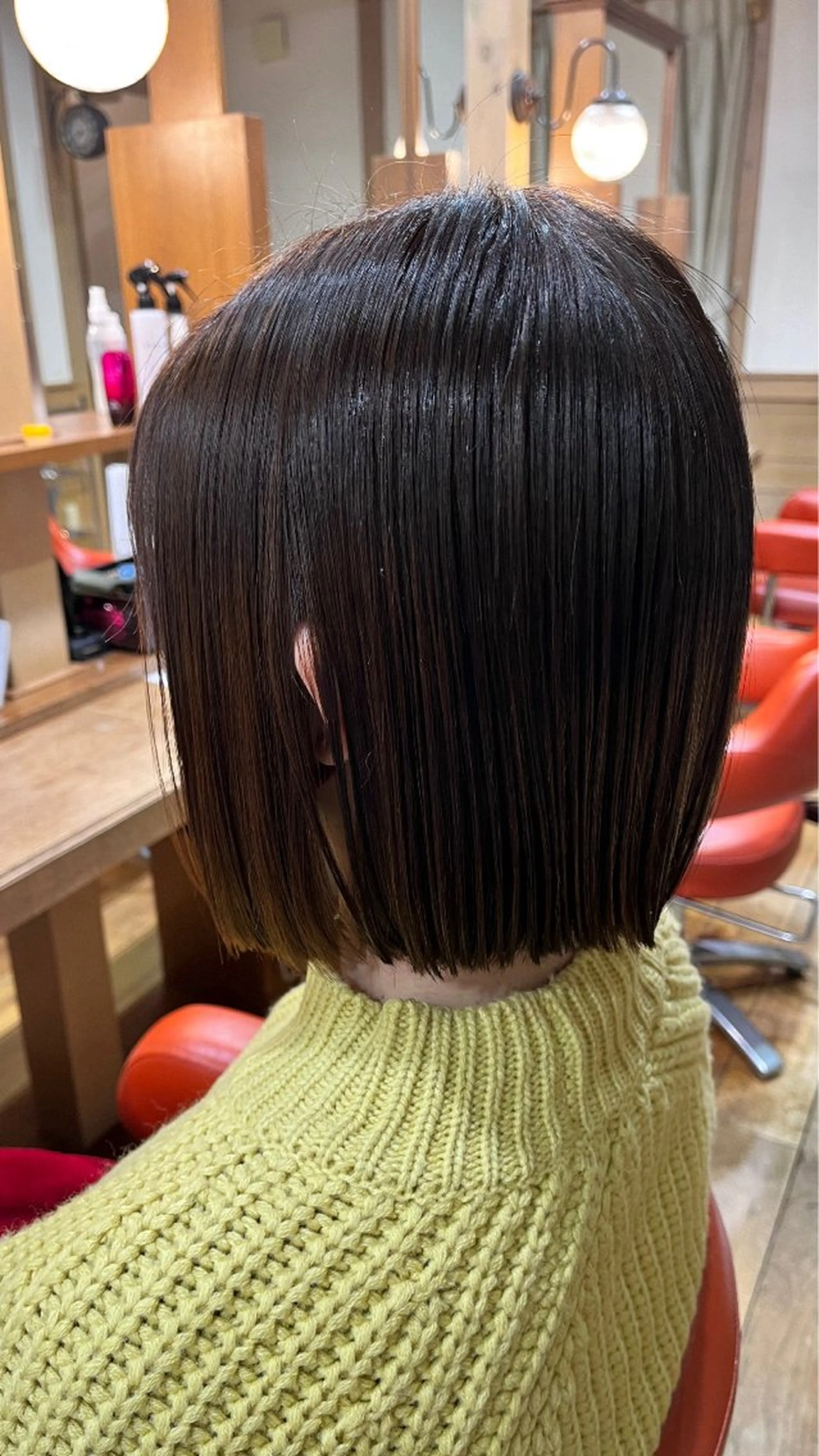 ミディアム 花澤 紗更のヘアスタイル