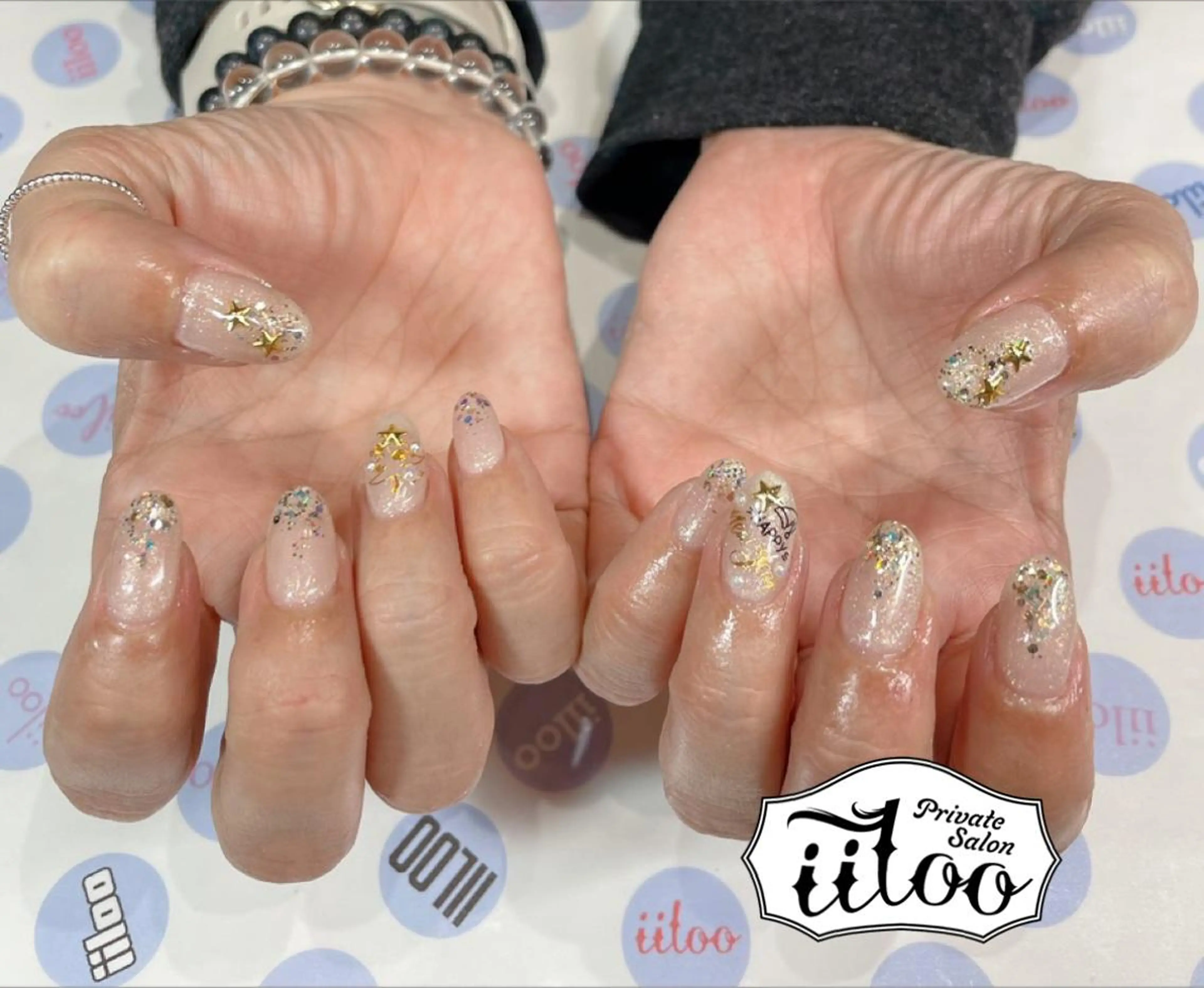 ネイル iiloo aromaworksのネイルデザイン