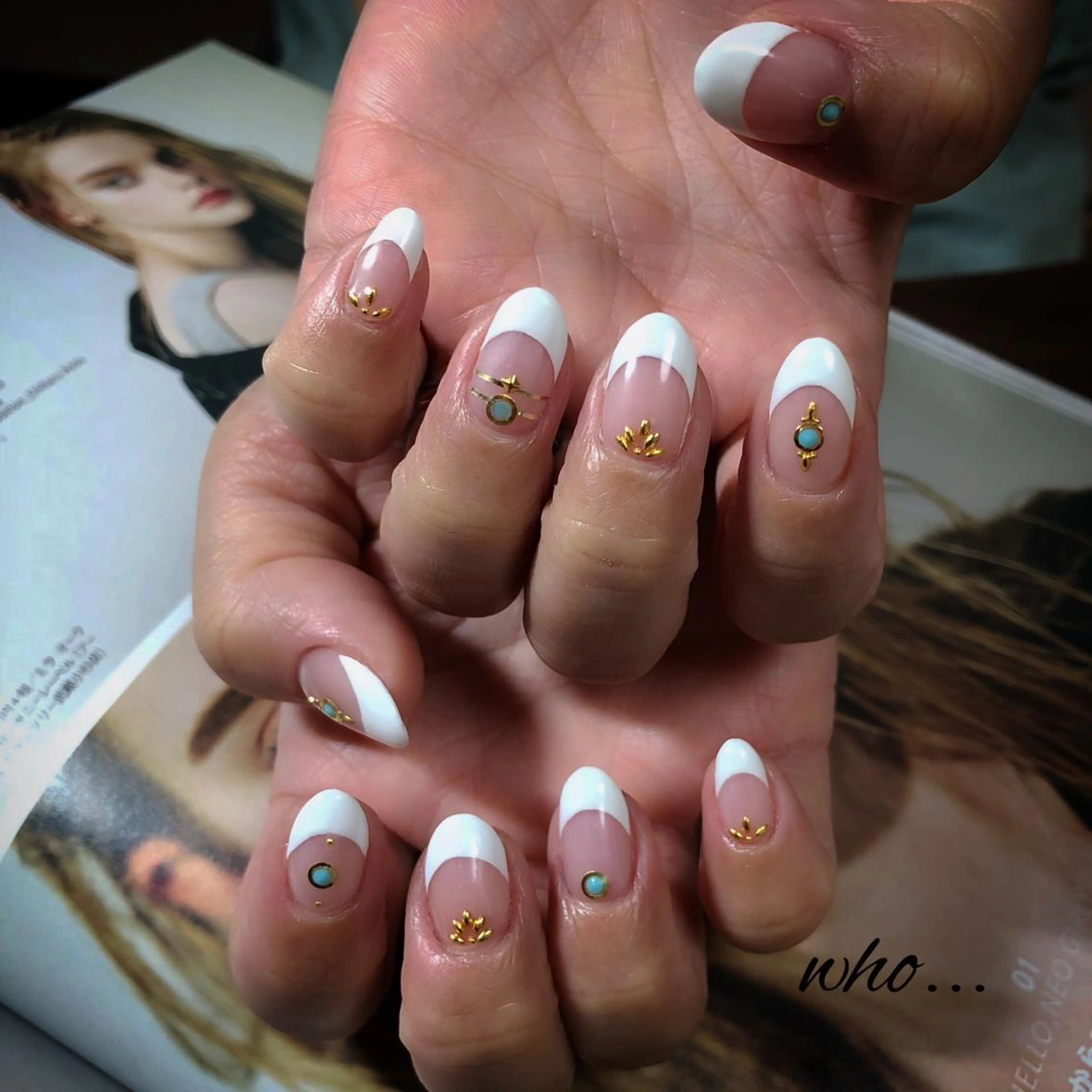 ネイル フレンチネイル ストーンネイル NailSalon who...所属・n. fumikoのネイルデザイン