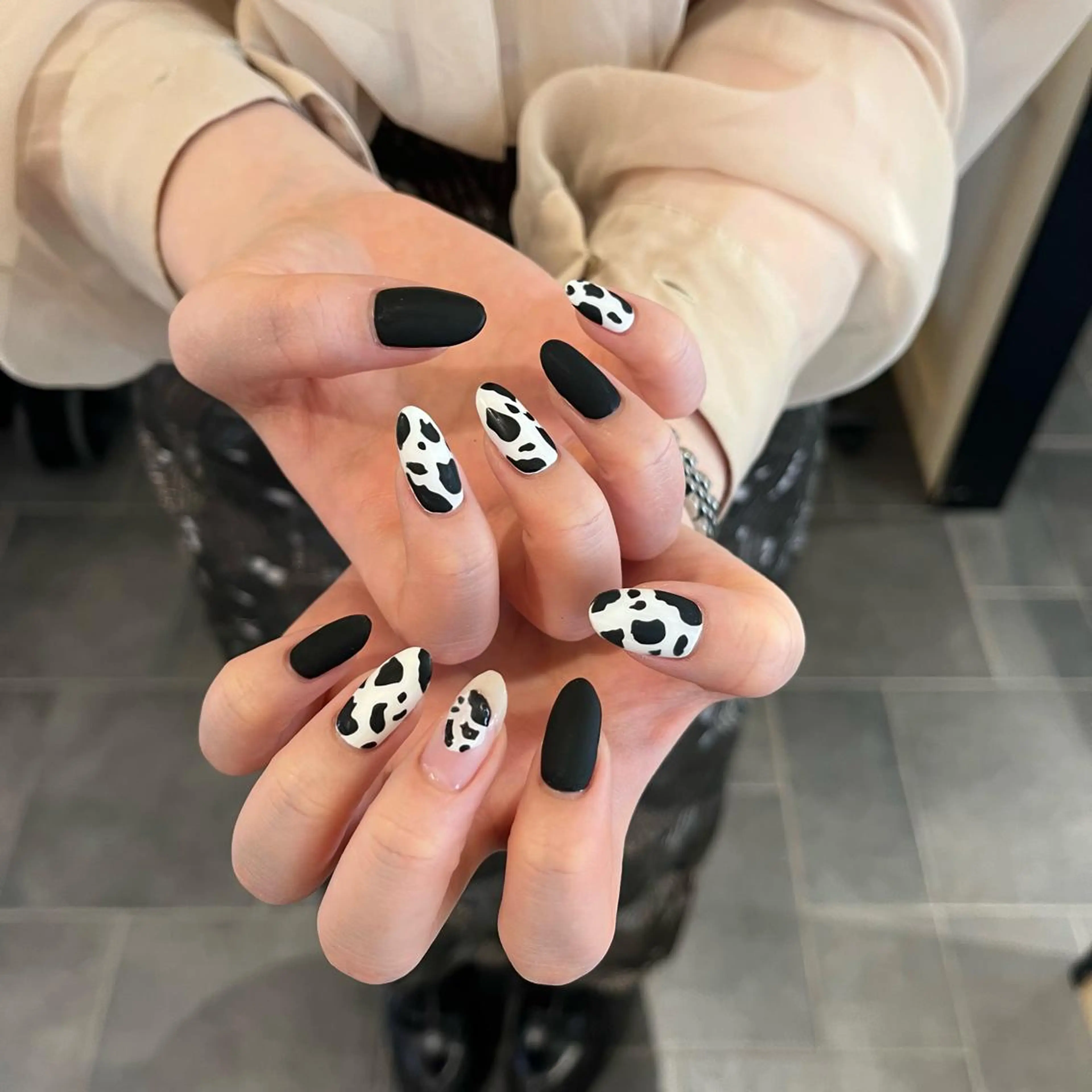 ネイル 鈴木 里奈のネイルデザイン