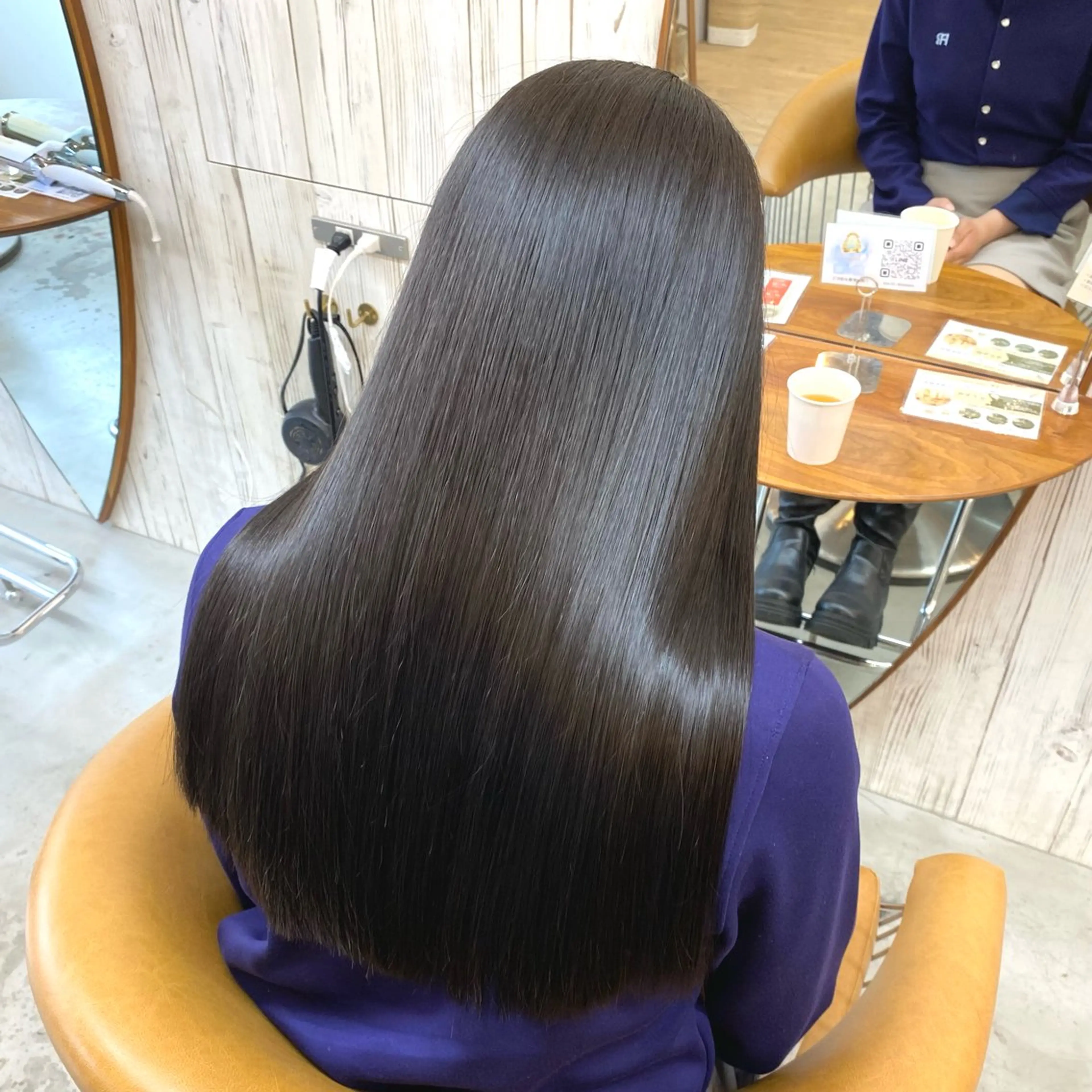 ロング カラー ブリーチ ケアカラー 縮毛矯正 トリートメント カット ヘアカラー 縮毛矯正 トリートメント ボブ縮毛矯正 韓国レイヤーRINAのヘアスタイル