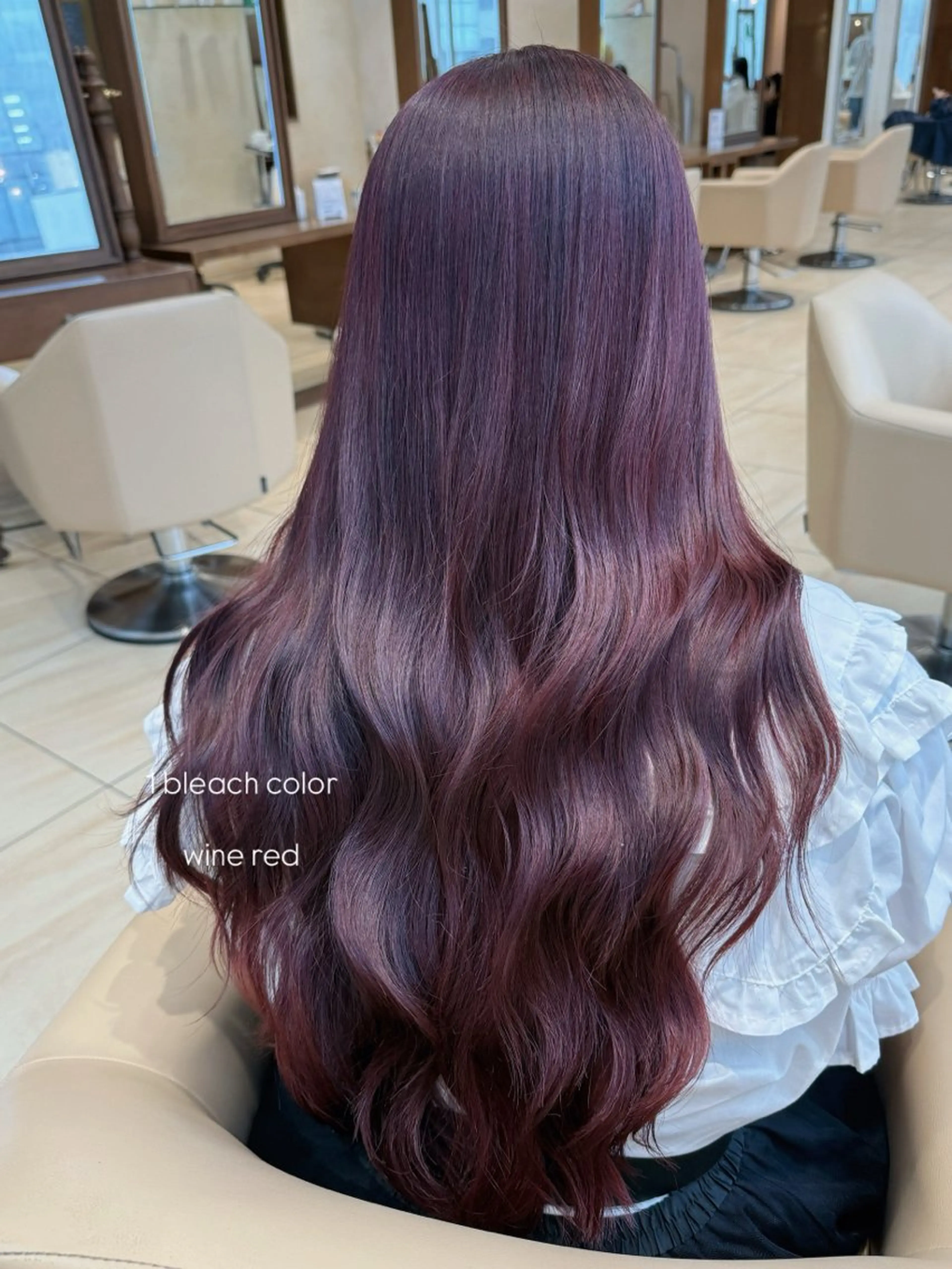 ロング カラー ヘアカラー ZACC ayakaのヘアスタイル