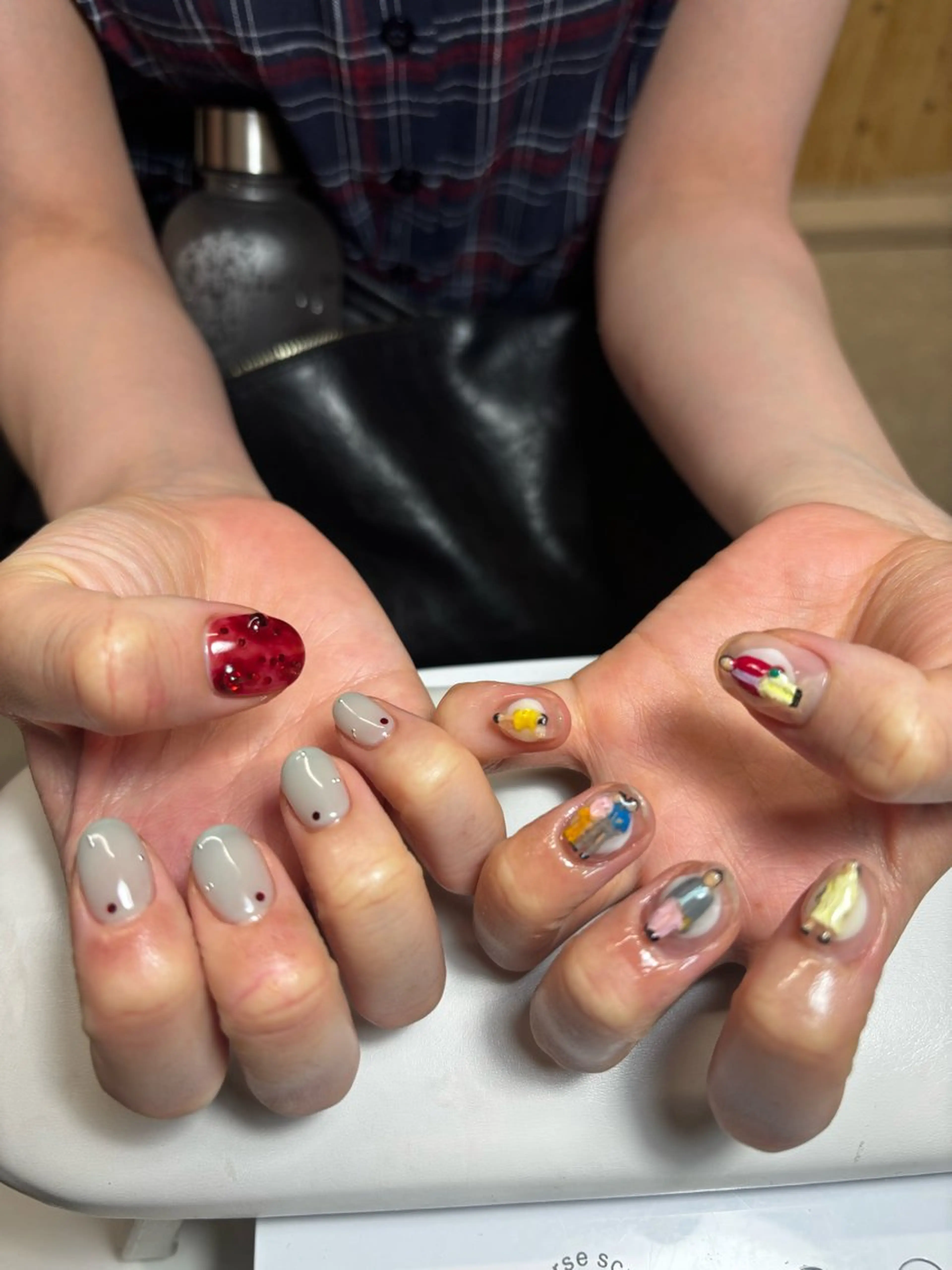 ネイル Nail&Eyelash epa 仙台駅前店所属・さとう のぞみのネイルデザイン