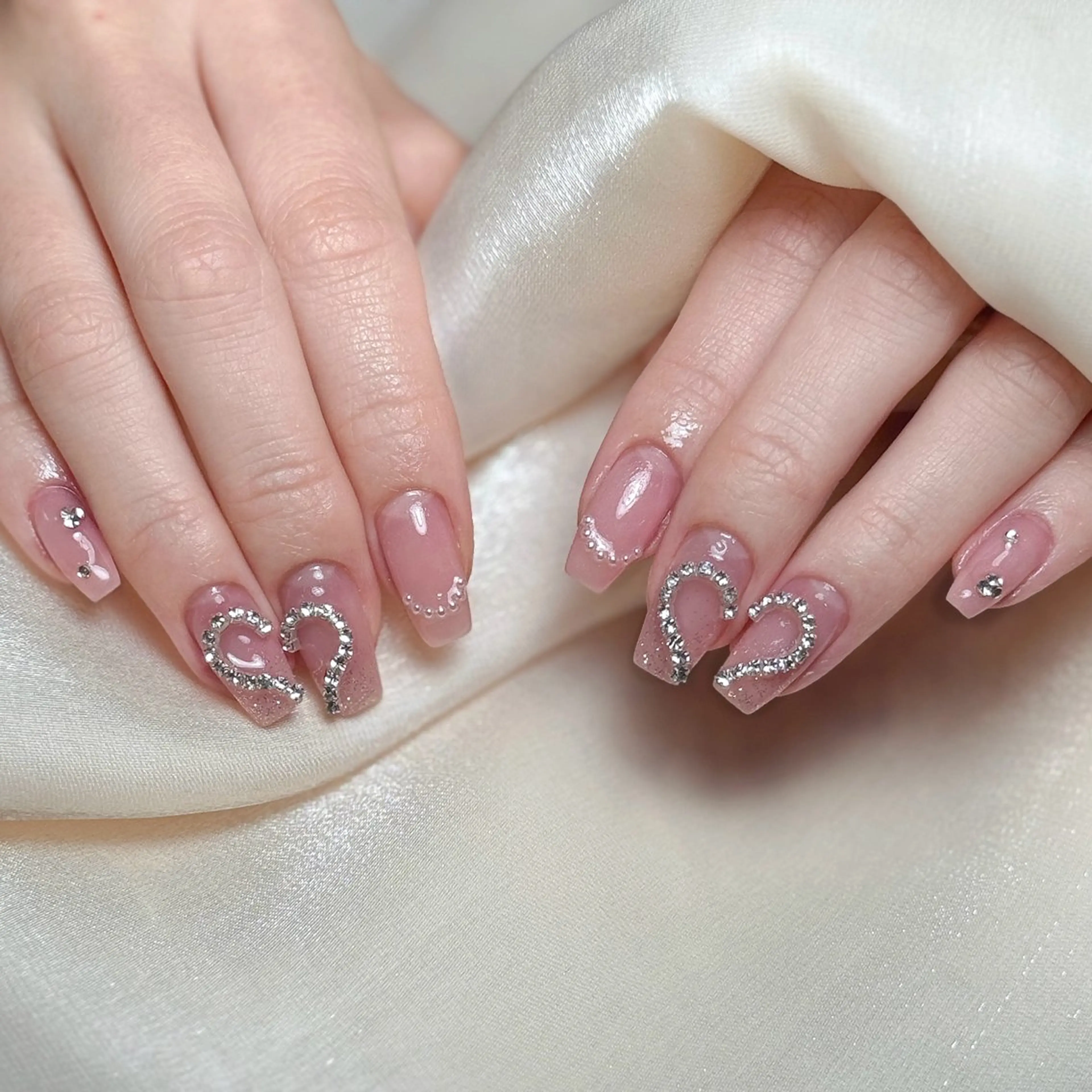 ネイル Maggie Nail🦩のネイルデザイン