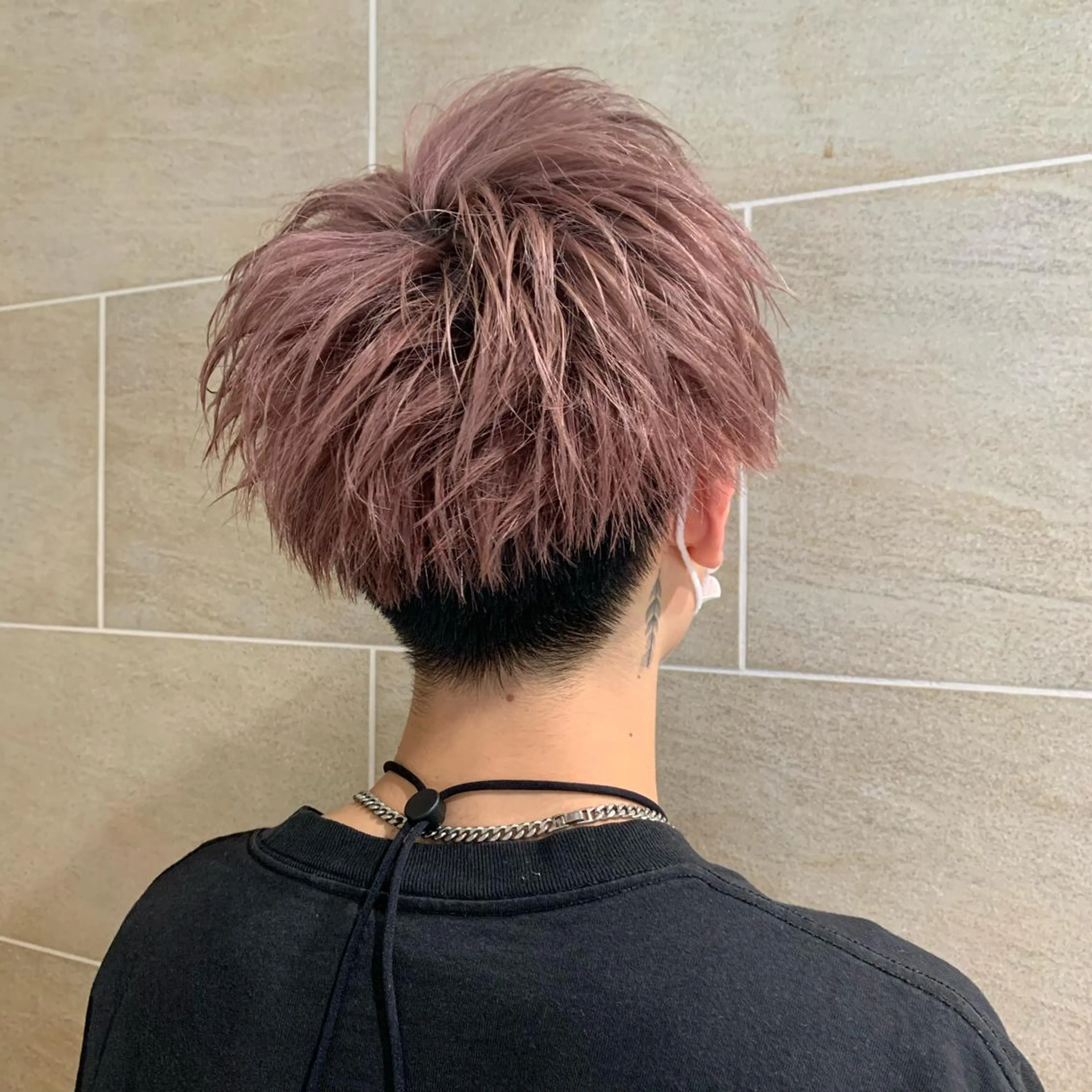 ショート カラー メンズ ベージュカラー ピンクカラー ピンクベージュ 髪質改善*韓国ヘア* レイヤー*IBUKIのヘアスタイル