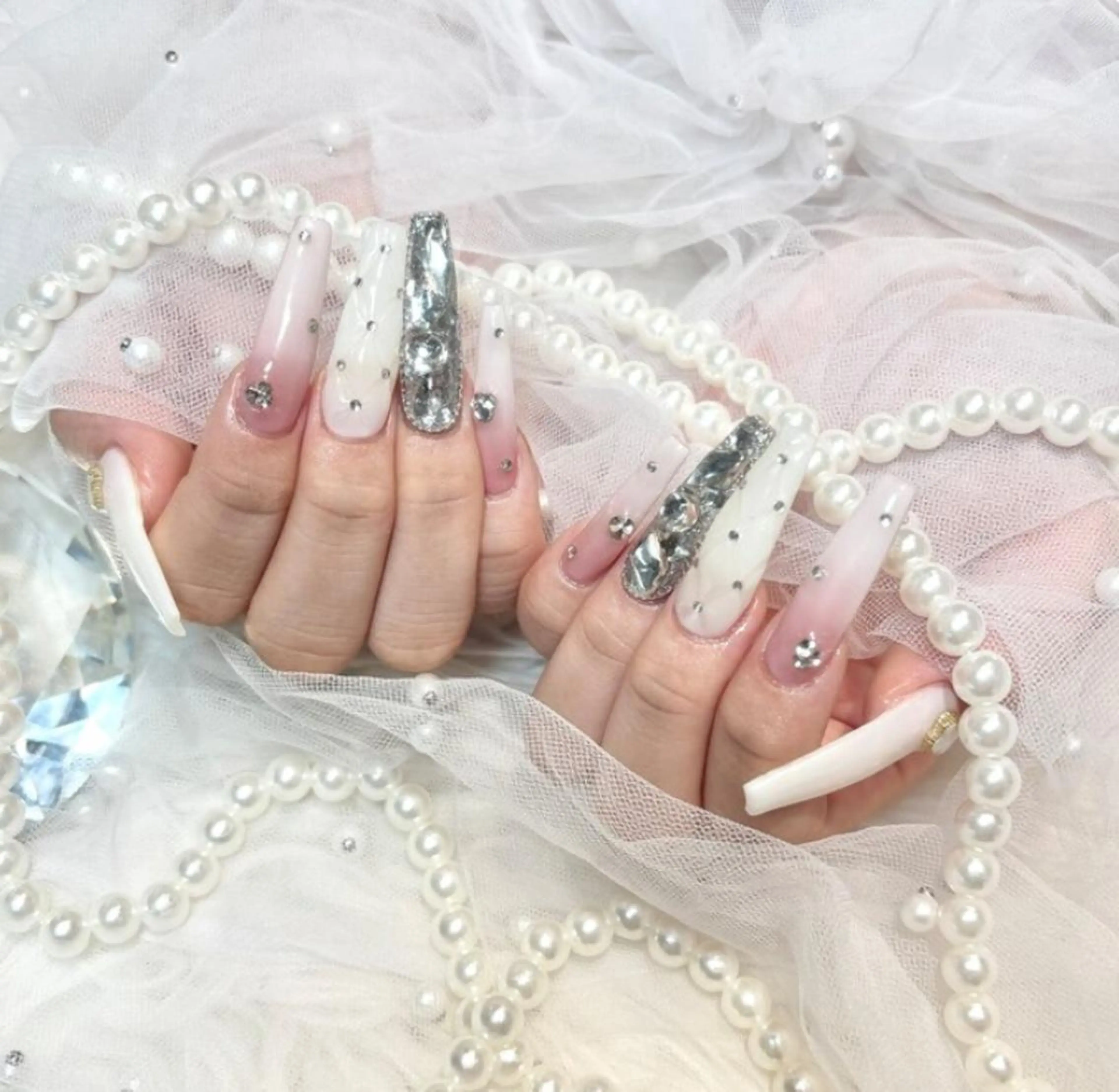 🉐期間限定🉐オフなし⭐️チップ長さ出し×持ち込みデザイン120分＋パーツつけ放題の写真