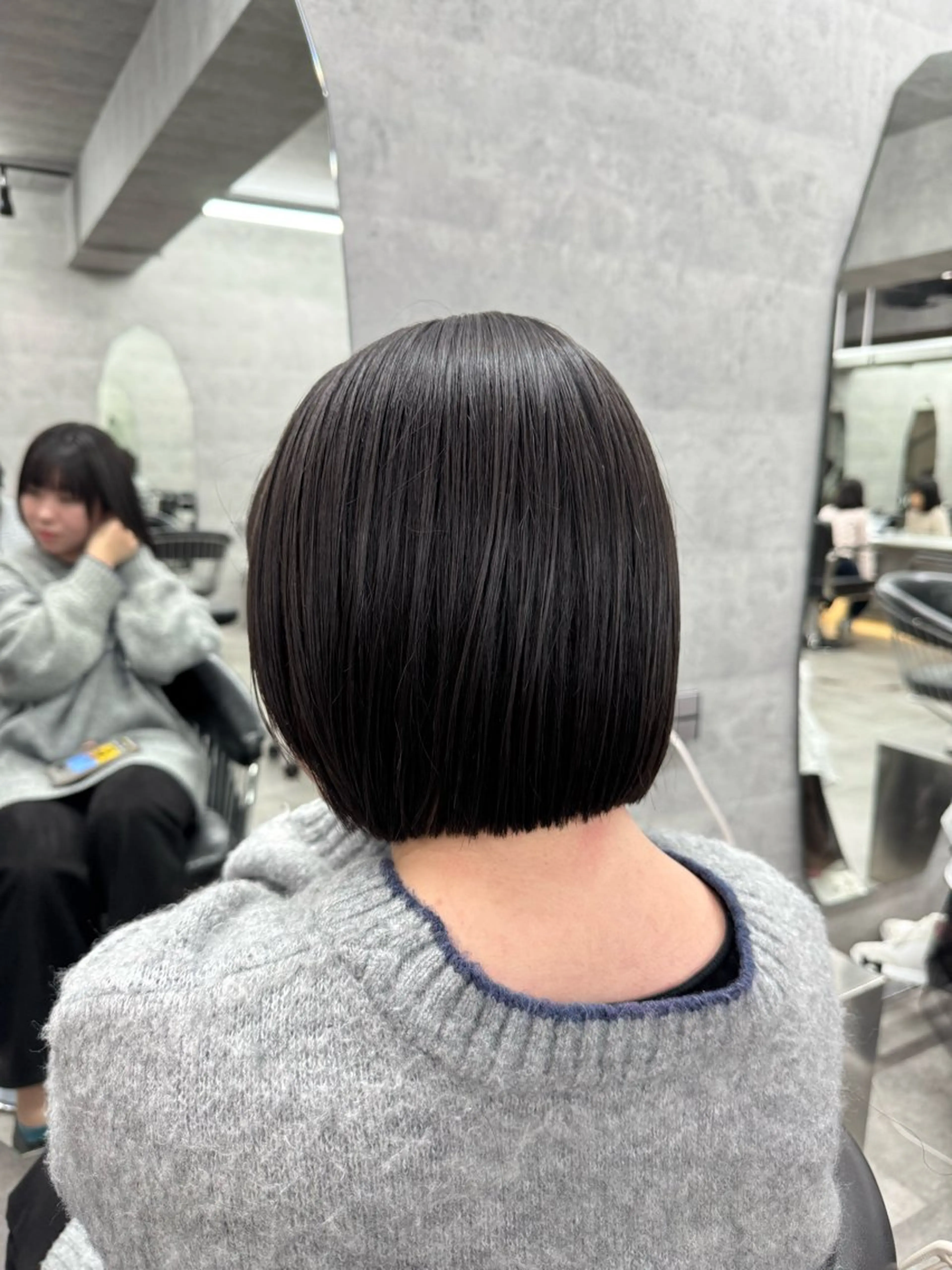 ショート 縮毛矯正 あなたのお悩み改善" You"💚❤️💛のヘアスタイル