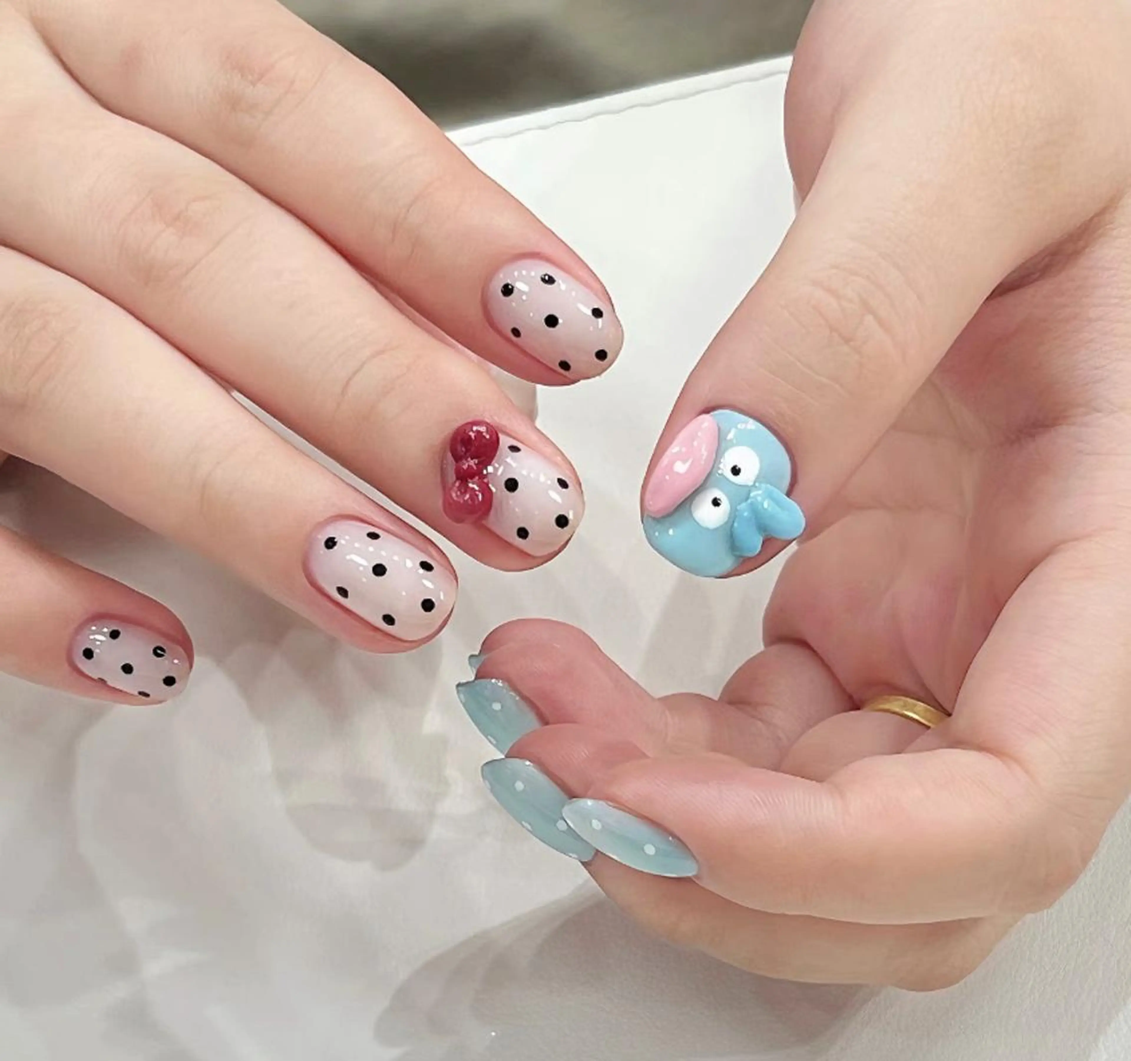 ネイル ハンドネイル ハンドケア 🍑 momo_nailのネイルデザイン