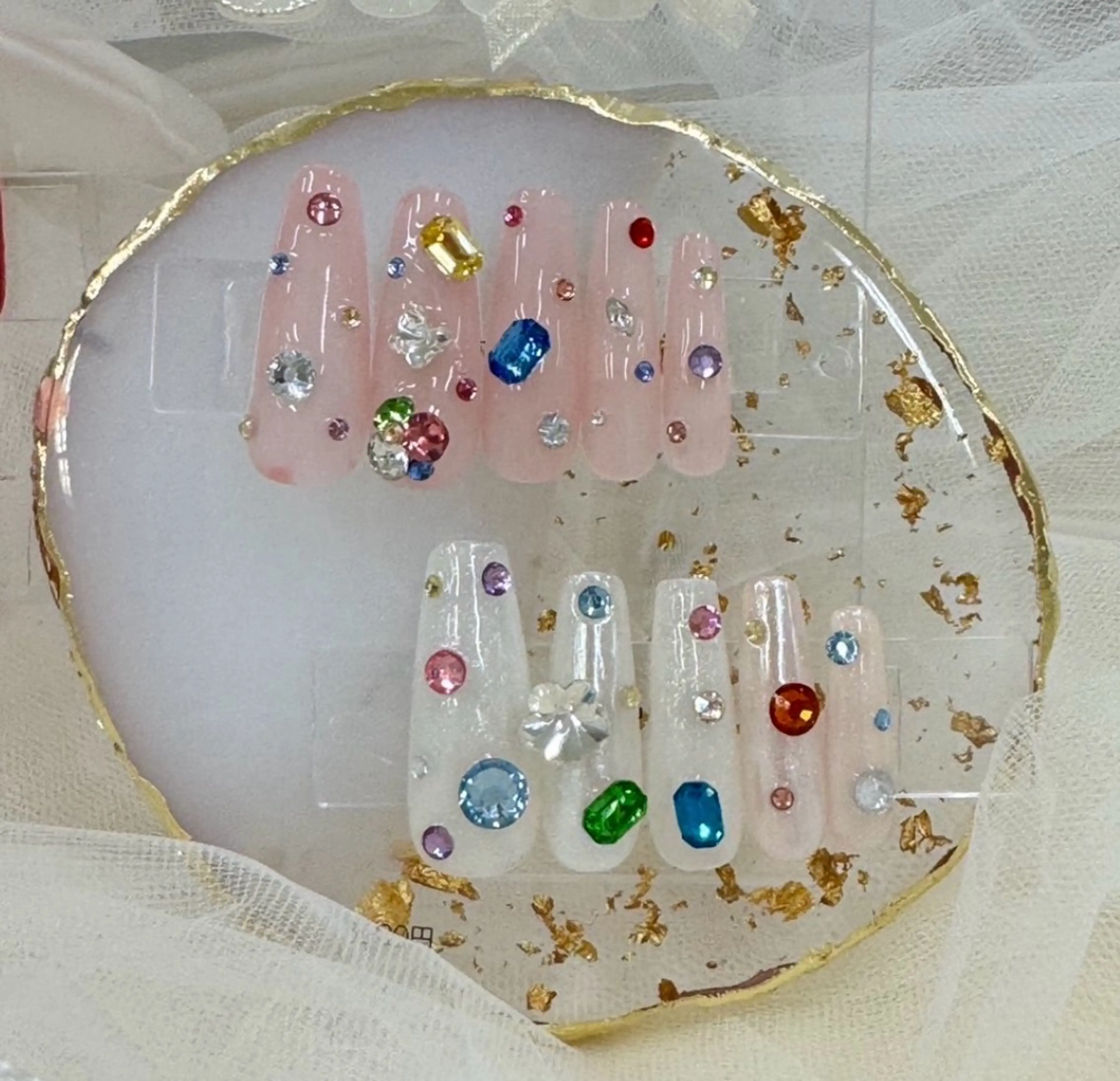 ネイル フレンチネイル ジェルネイル ガラスフレンチ キラキラネイル マグネットネイル クイーンズネイル銀座所属・Queeens nailのネイルデザイン