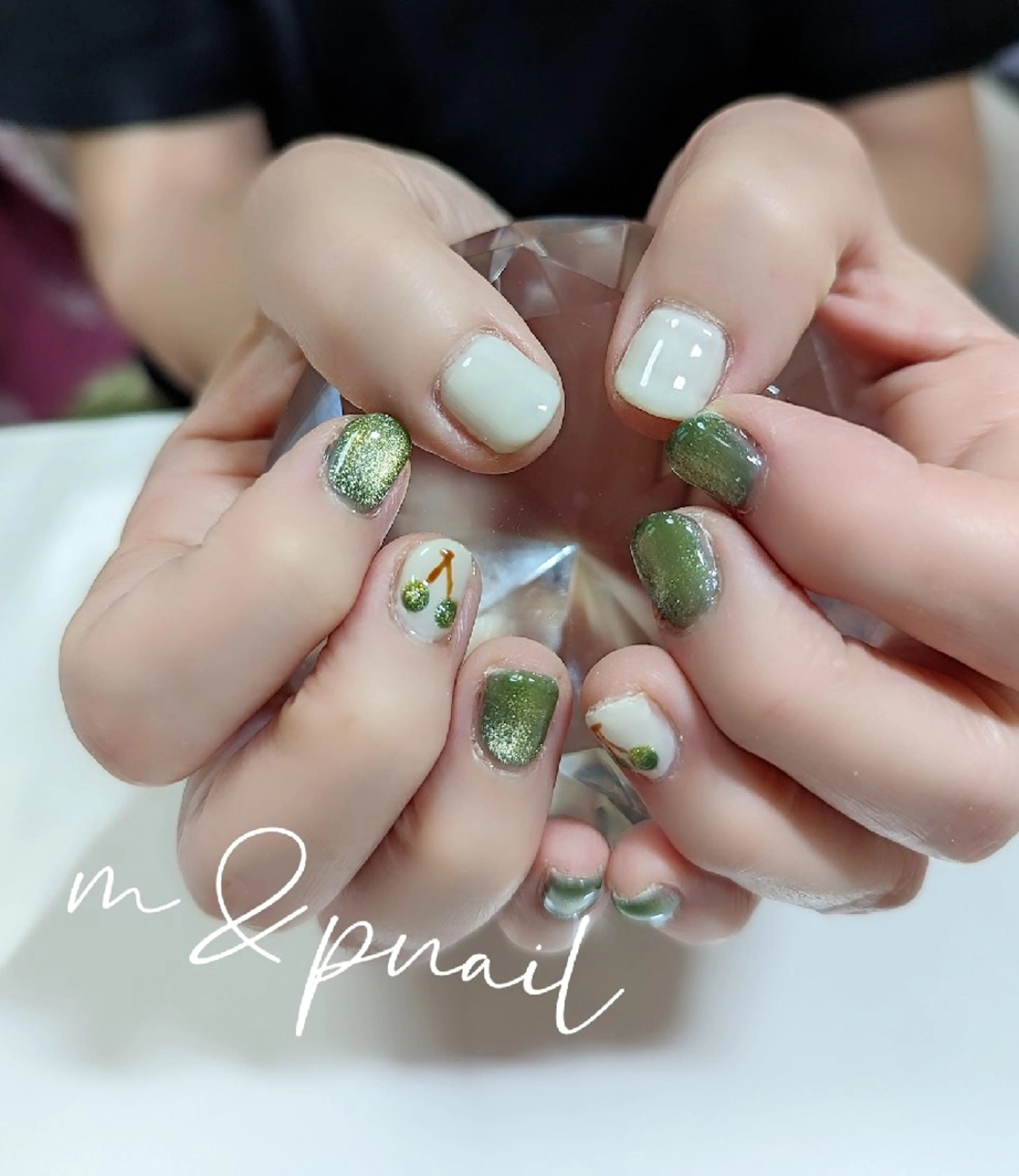 ネイル マグネットネイル m&pPrivate nailsalonのネイルデザイン