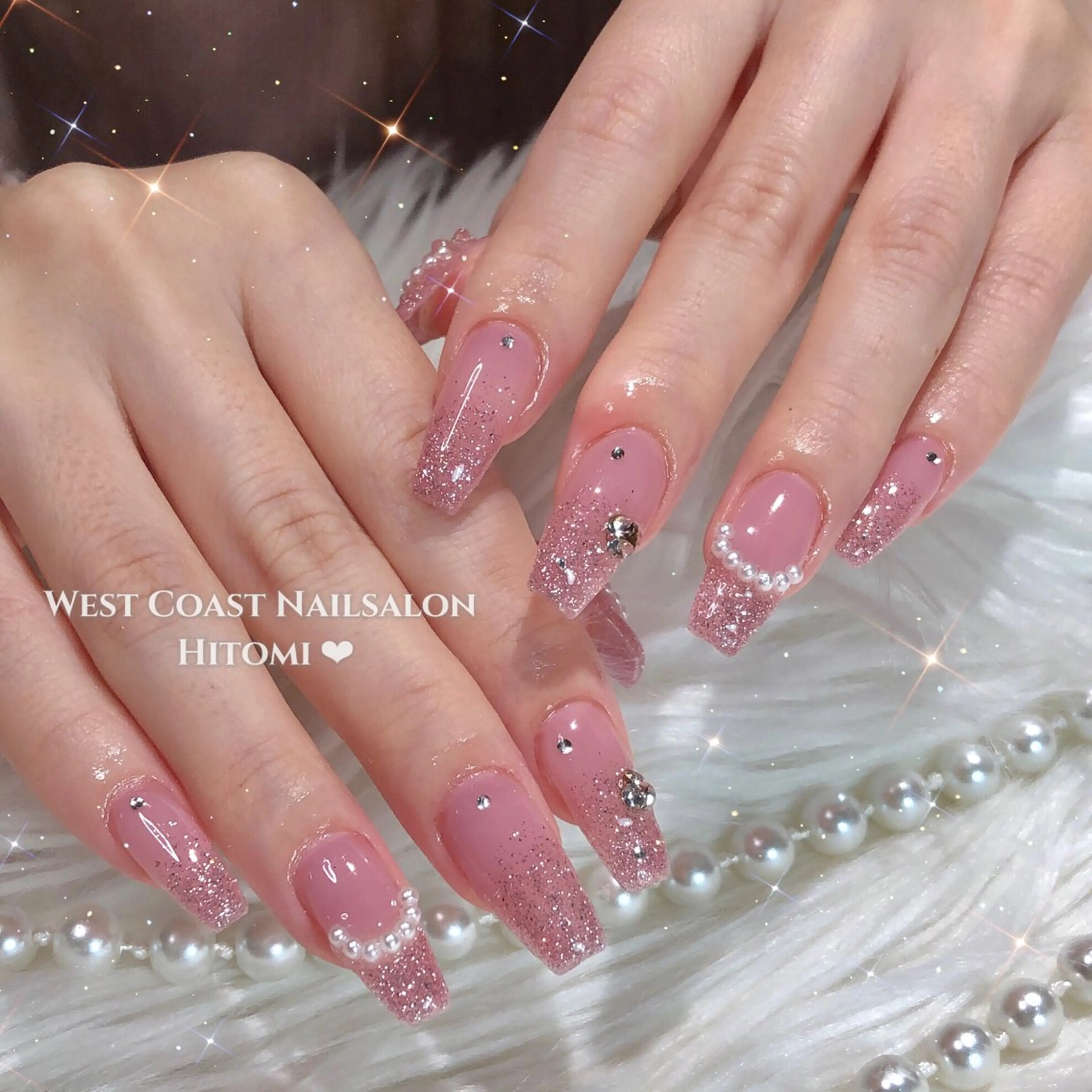 ネイル チークネイル フレンチネイル キラキラネイル 韓国ネイル ラメ(グリッター) ハンドネイル リボン、ガーリー パーツ放題専門店のネイルデザイン