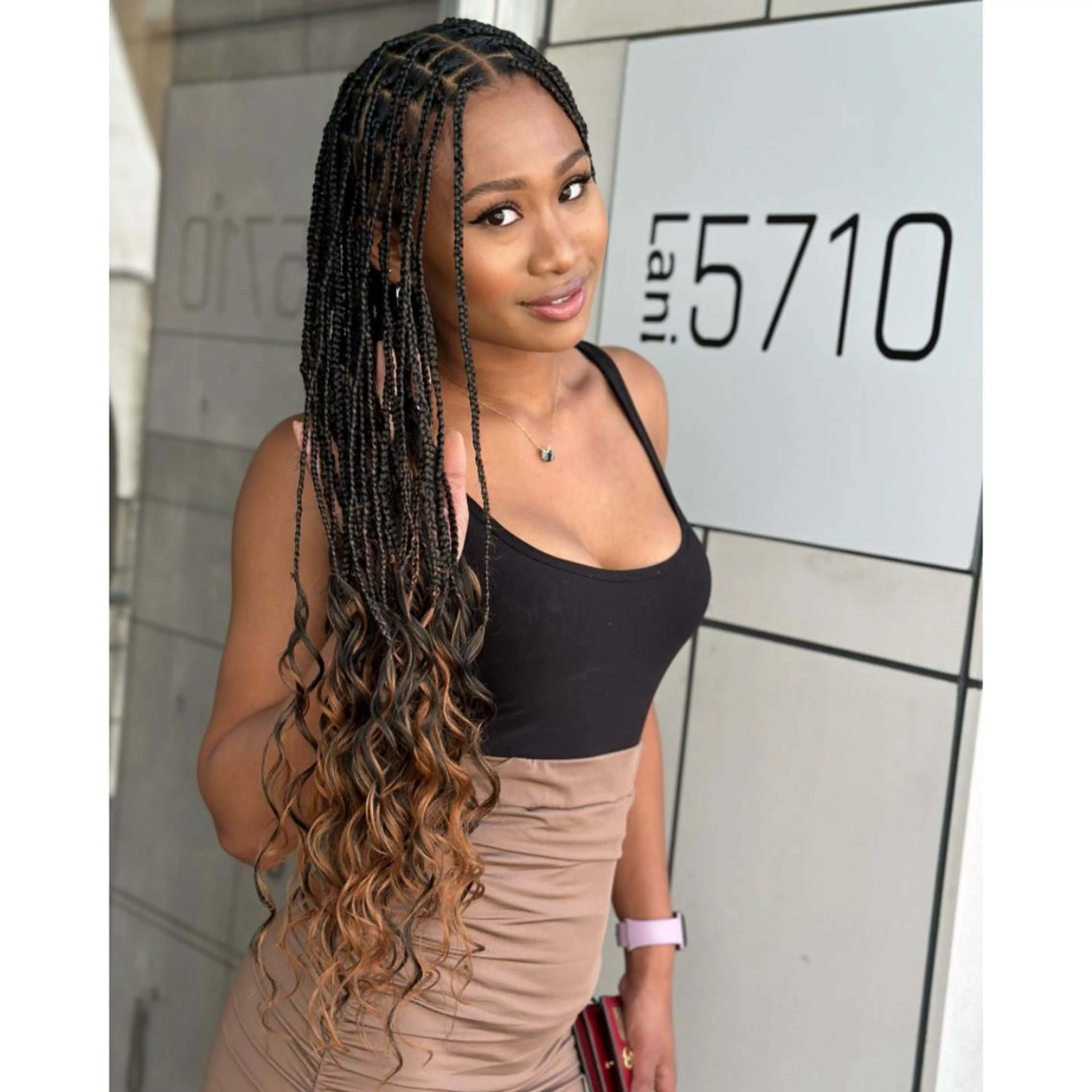 ✨新規様お試し価格✨もちこみエクステで編む💎ブレイズコーンロウ60分​〜​の写真