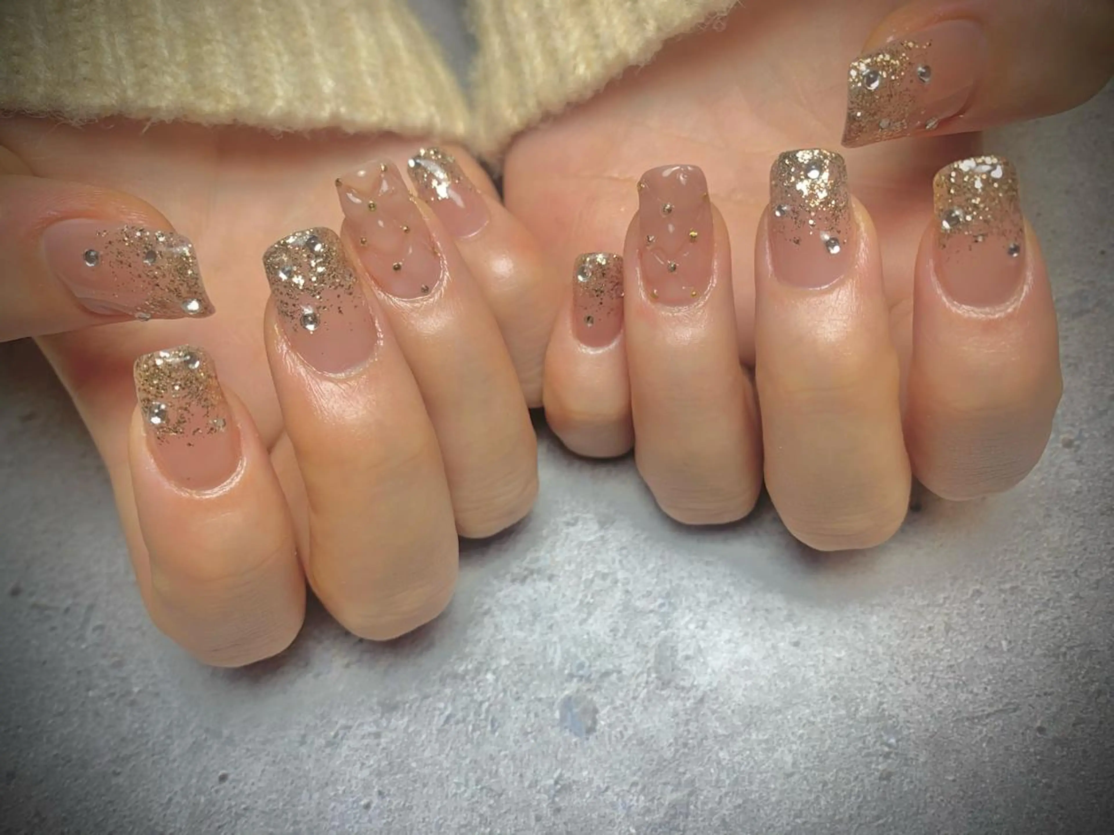 ネイル 持ち込み ワンホンネイル ハンドネイル ハンドケア Eden　private nail saron所属・Eden ♾️のネイルデザイン