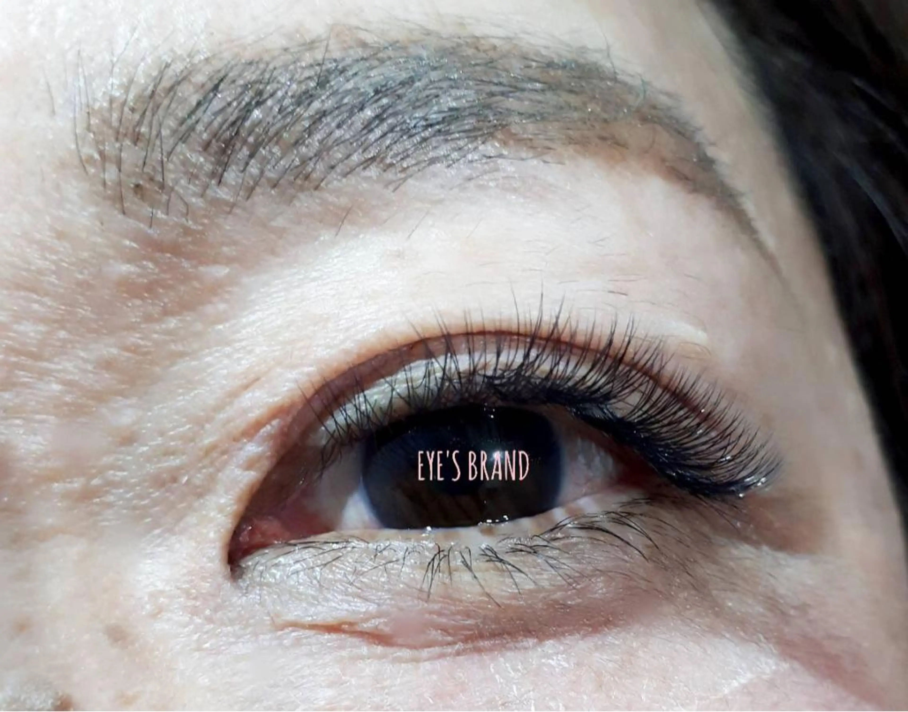 マツエク・マツパ マツエク BODY BRAND Vi +のマツエク・マツパデザイン