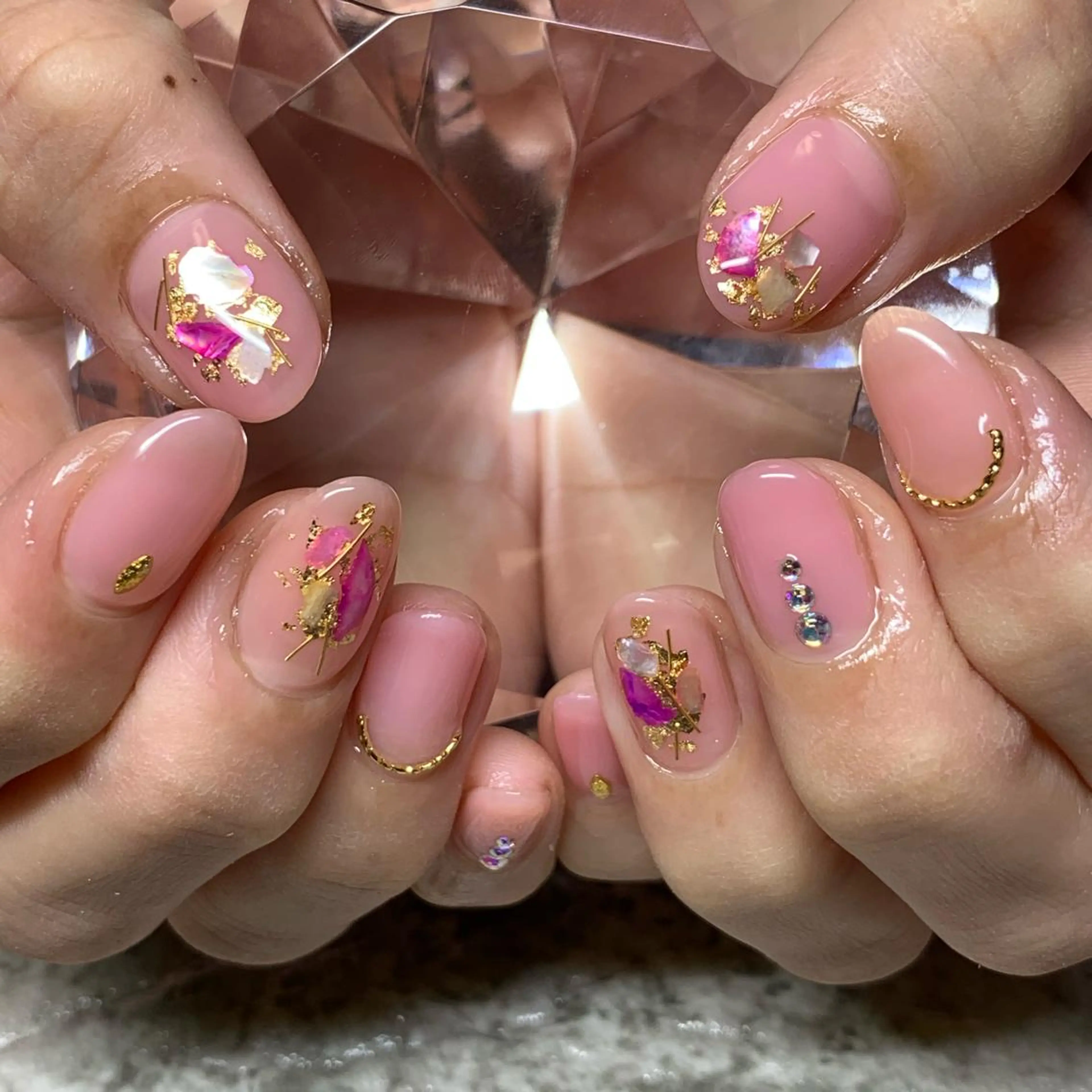ネイル RuxuryNail ／RiAnnaのネイルデザイン