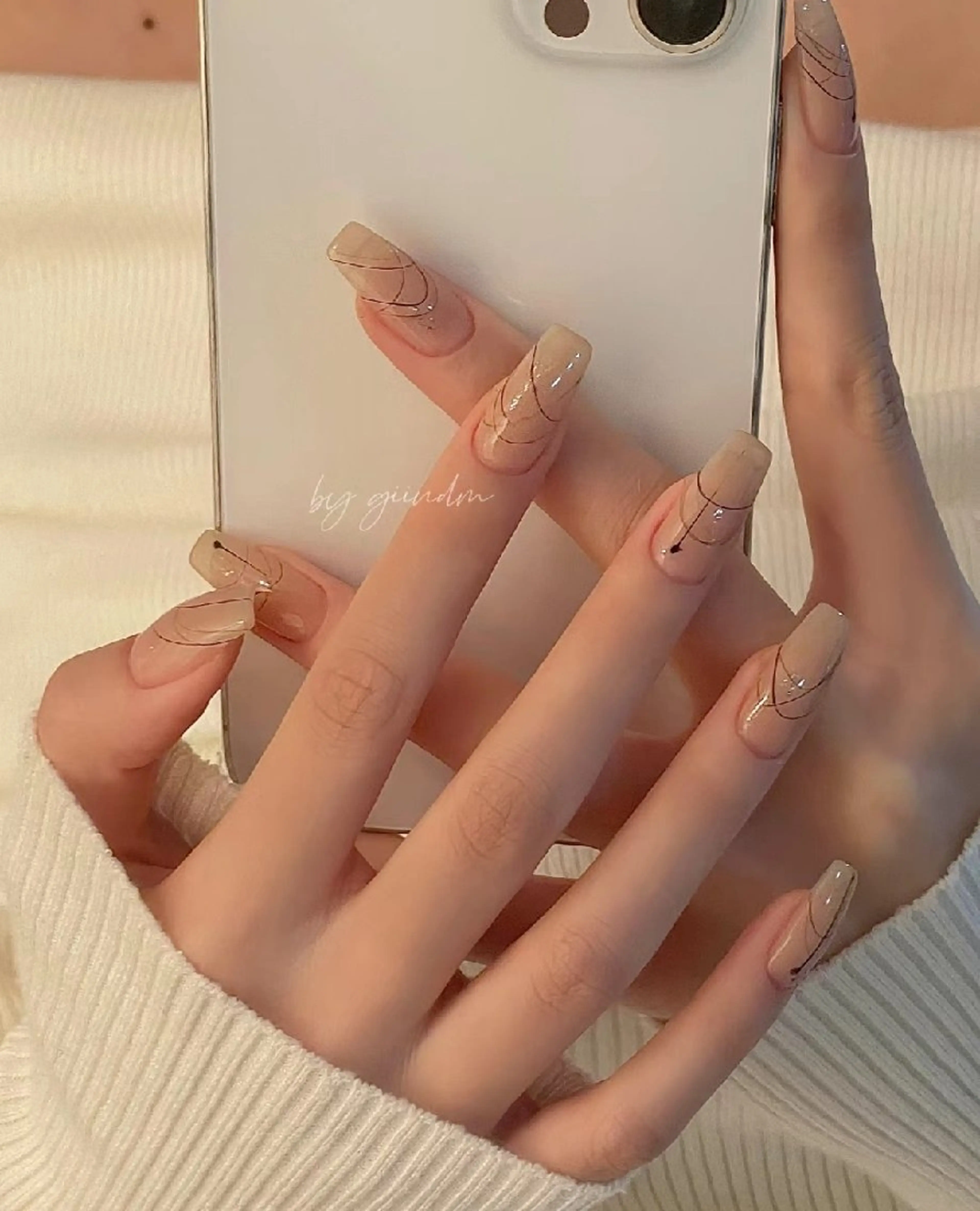 ネイル 吉田 美羽のネイルデザイン