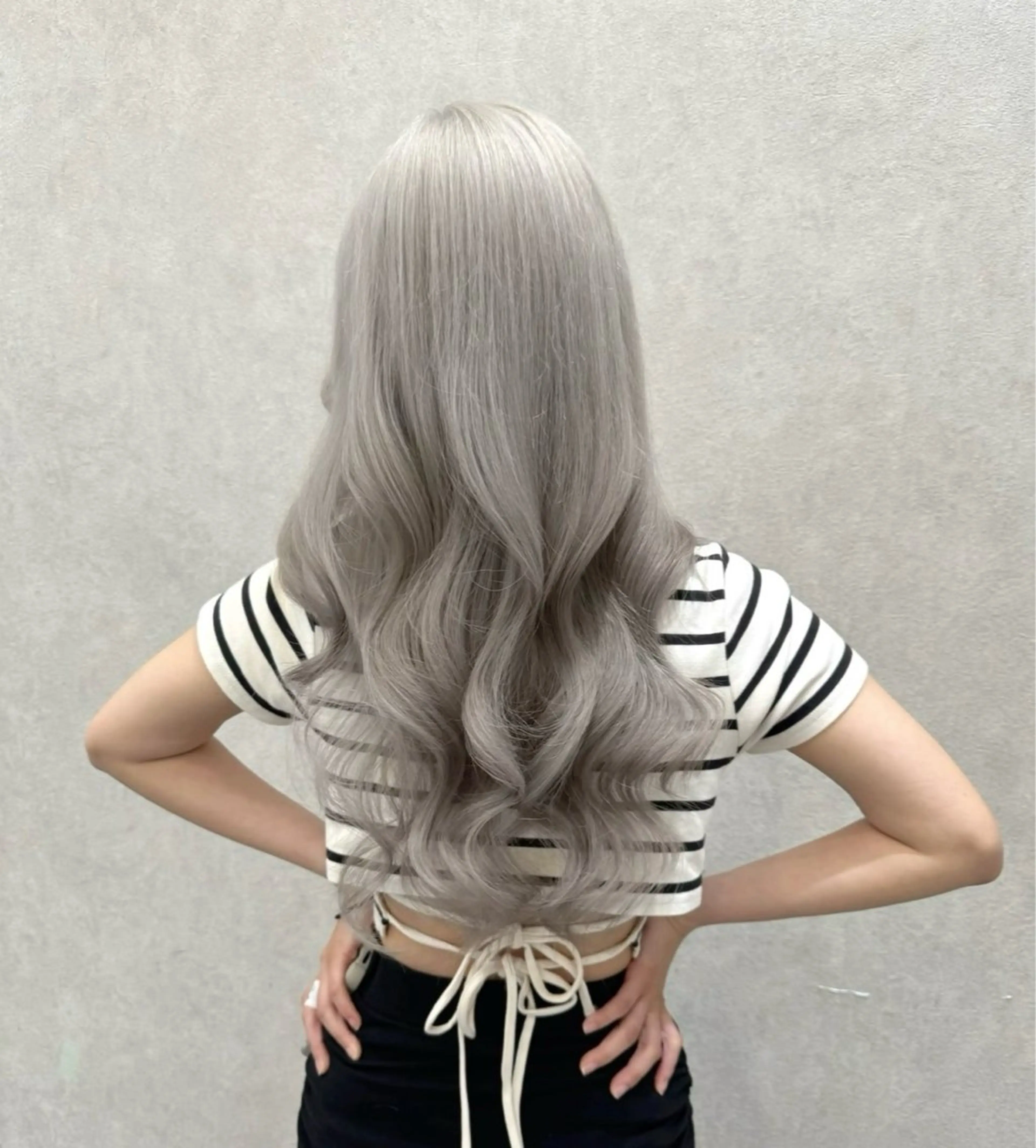 ロング 縮毛矯正 ヘアカラー 璃 音のヘアスタイル